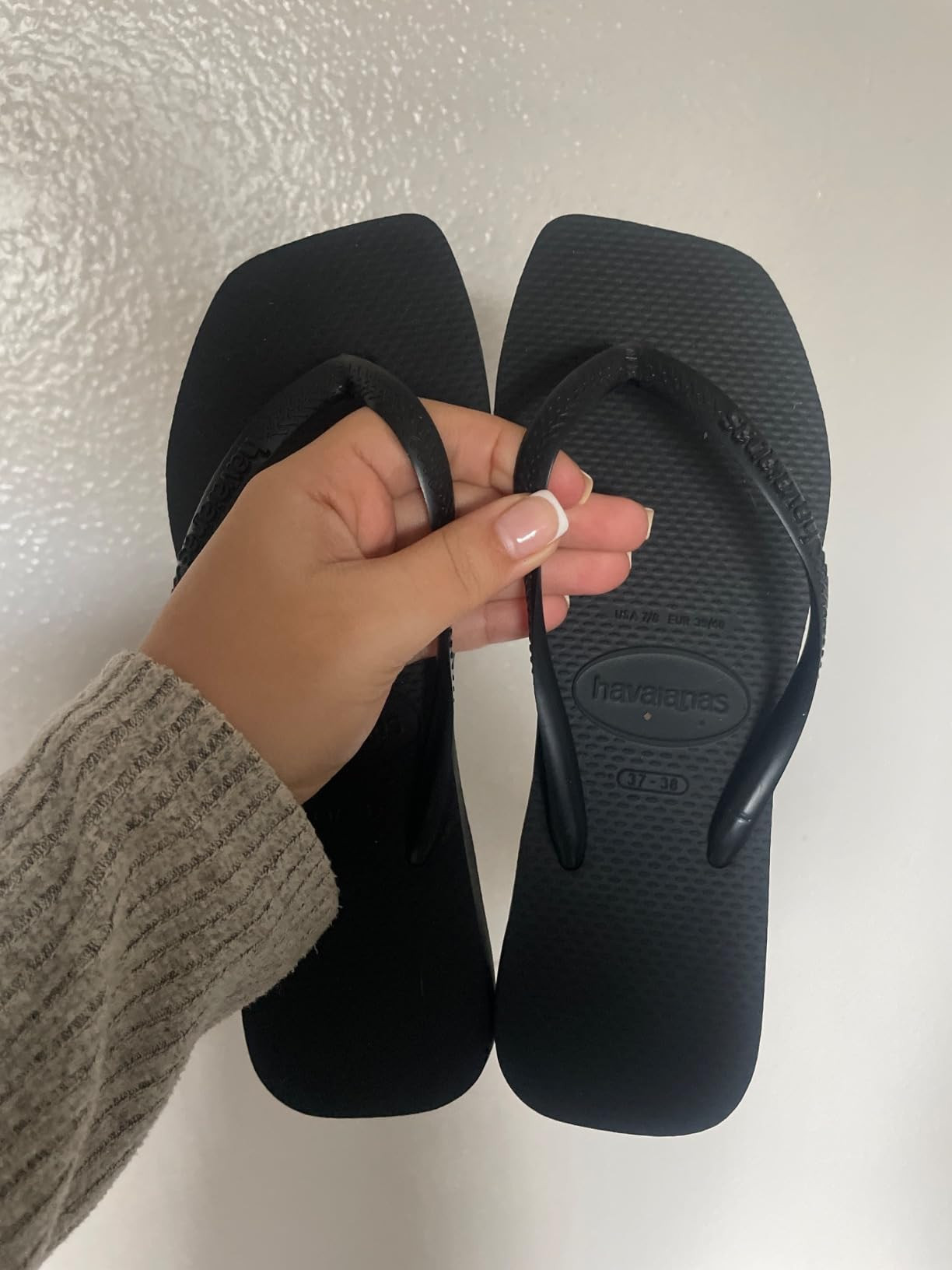 Havaianas Women Slim Square Sandal - Classic Square Toe Sandals | Amazon (US)