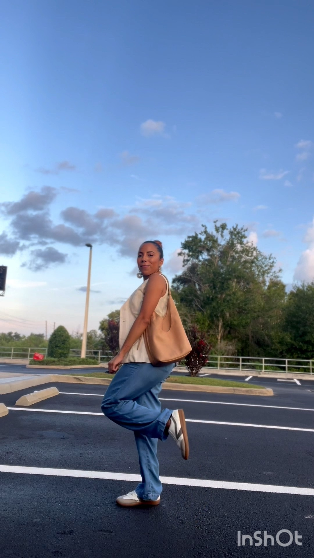 A little #fitcheck


#LTKStyleTip #LTKFindsUnder100 #LTKPetite