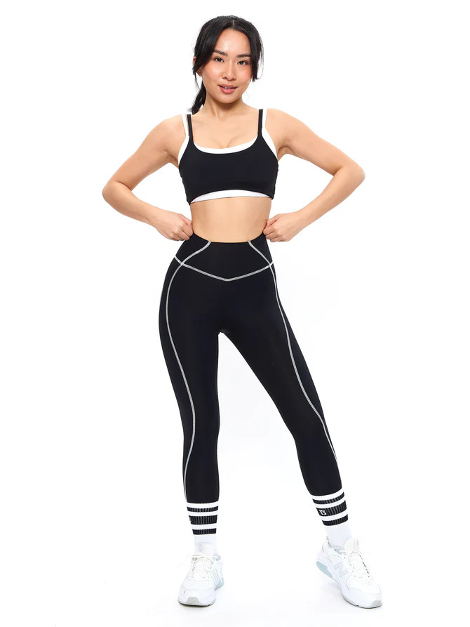 Story Sports Bra - Salsa Red | Buffbunny