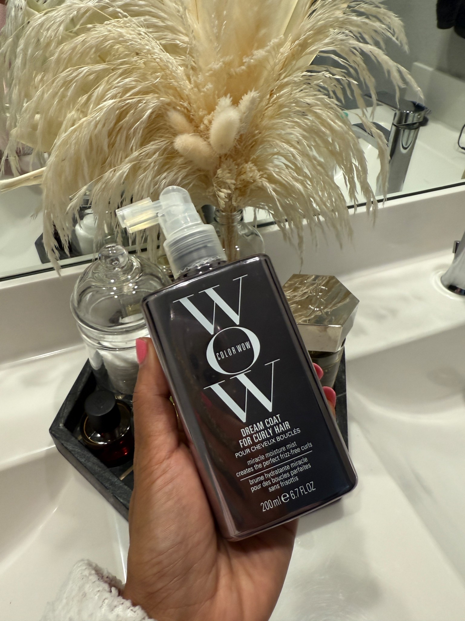 Dream Coat Anti-Frizz Treatment for wavy and curly Hair