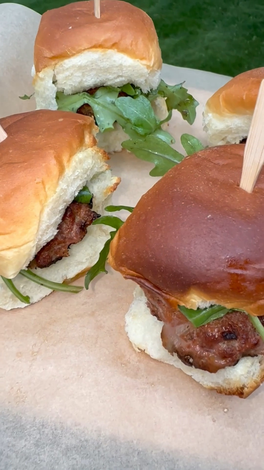 Bringing this to a picnic date 🧺 🍇
Speaking of picnics - Tagging everything you need for a perfect picnic date in the park 🌳 #snackideas #picnicideas #picnicfood #minisliders #turkeyburger #arugula #miniburgers #picnicdate #foodie #ltkfood

#LTKHome #LTKFamily #LTKKids