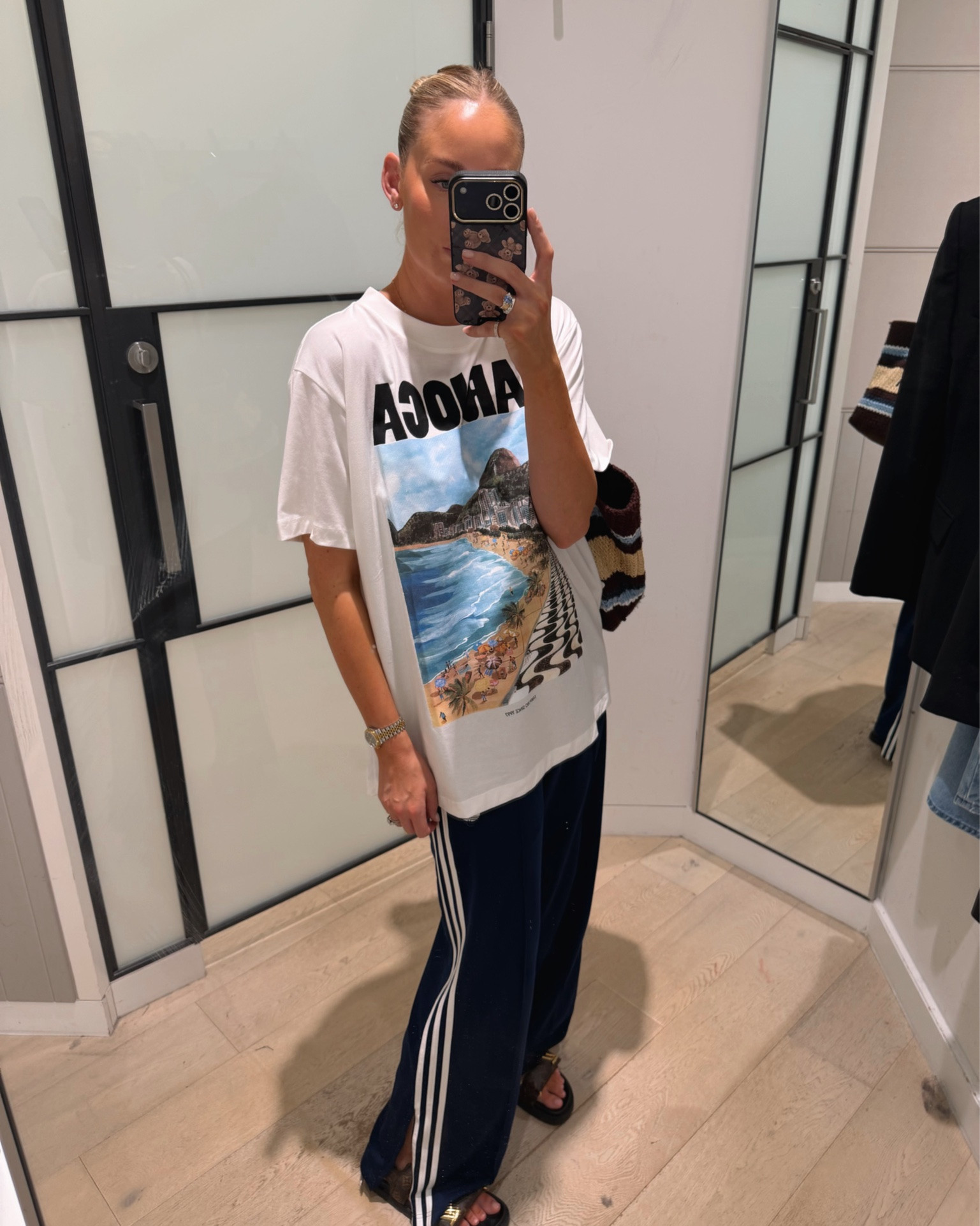 A handful of pieces I tried on today and LOVED 🤍 Linking everything below, along with sizing notes to help!

1. Tee — wearing a L
2. Blue jacket — wearing M/L (very oversized fit!)
3. Chocolate hoodie — wearing a L
4. Chocolate funnel neck jacket — wearing a 2 (super generous sizing)
5. Loafers — true to size (I’m a 9 / 40)
6. Grey hoodie with pearl detail — wearing a M, but would size up to an XL for a more relaxed fit
7. Grey zip hoodie — wearing an XL (similar fit to the chocolate hoodie; both sizes worked but I loved the extra room in this one)

Everything is linked for you - let me know if you have anymore questions. Xx

#LTKaustralia #LTKautumn #LTKwinter