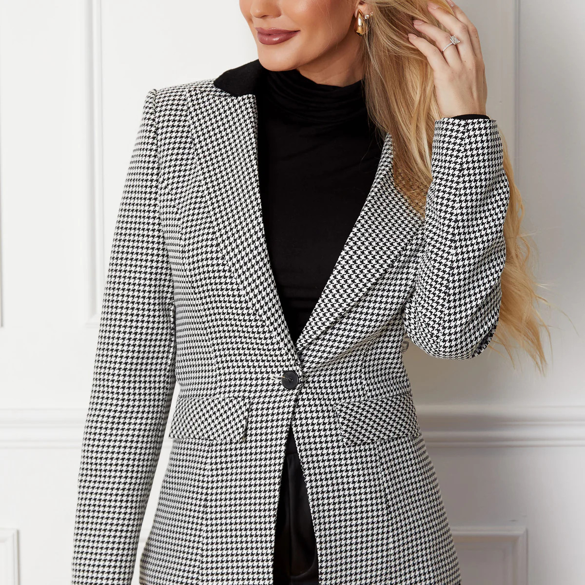 Regina Houndstooth Blazer w/Belt | Shop Priceless