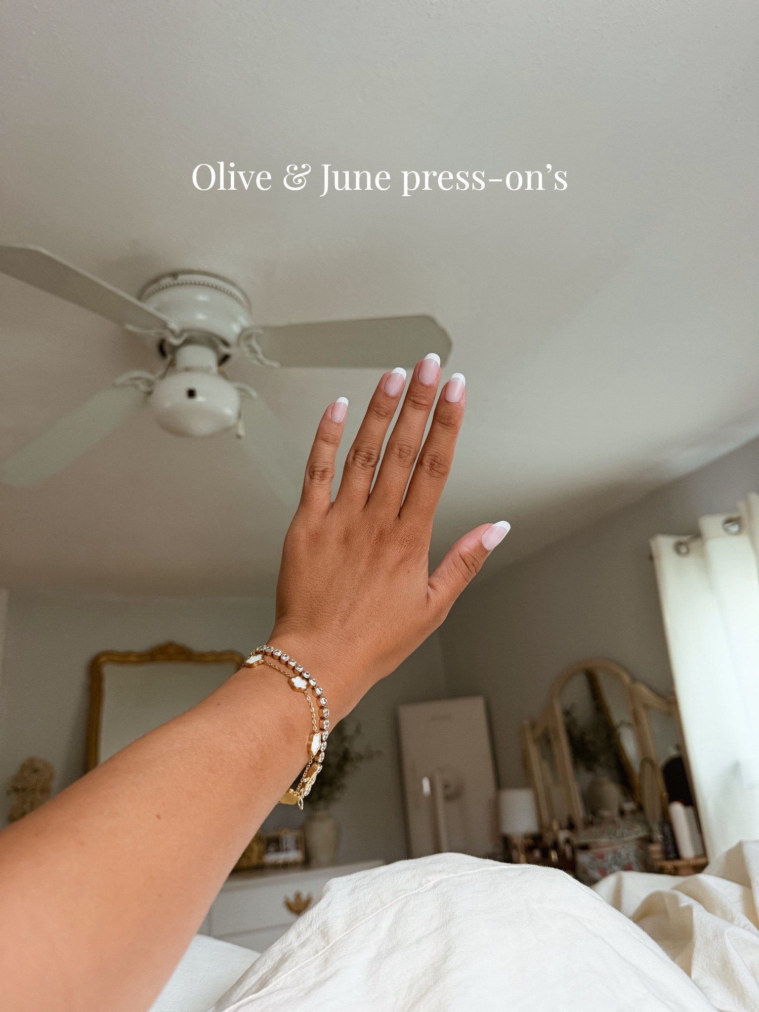 My favorite press-on’s 🤍

#LTKgrwm #LTKootd #LTKmomlife