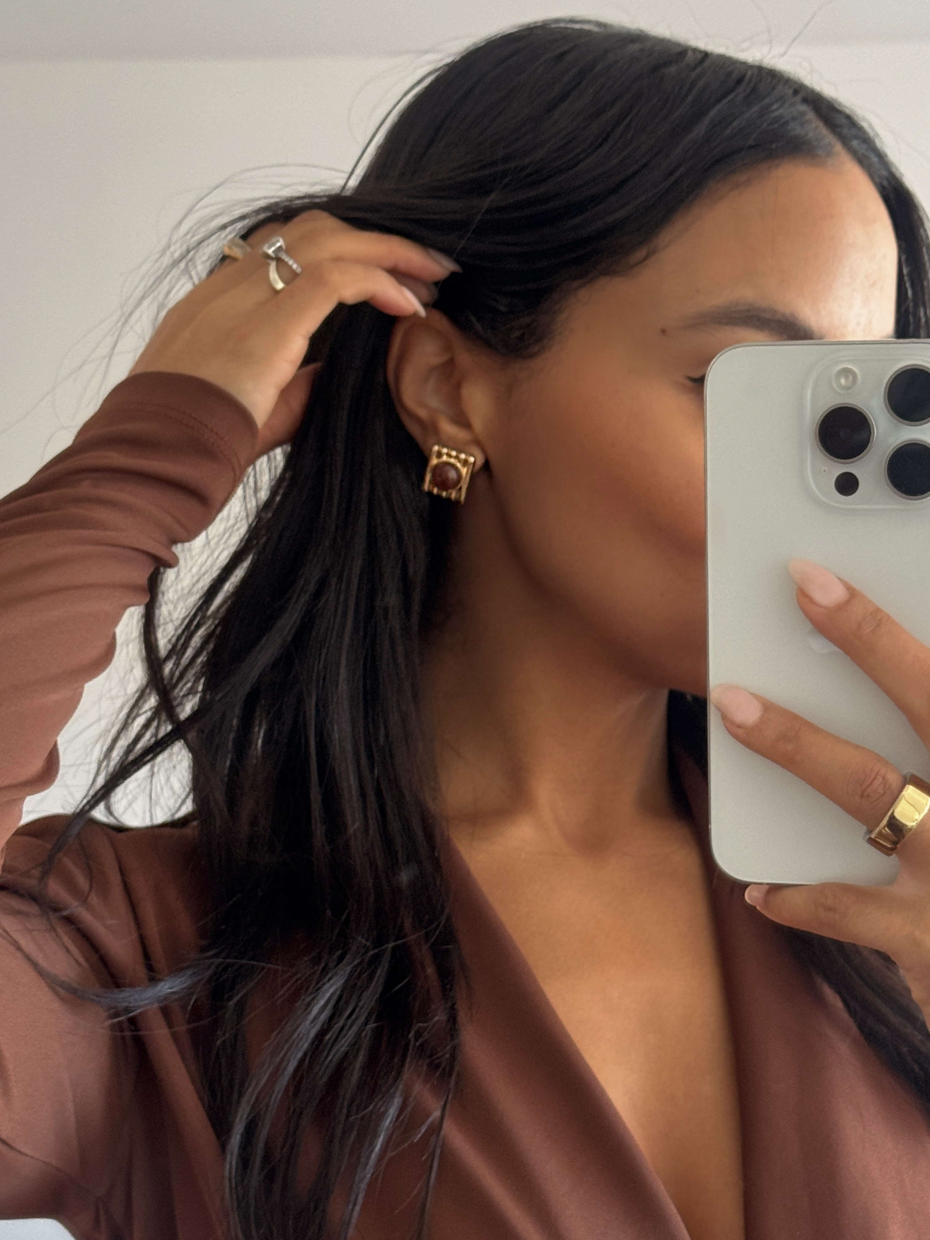  Vintage-y button earrings on repeat 
 