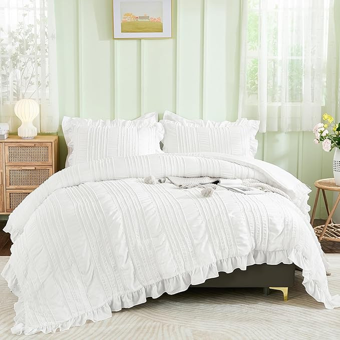 WONGS BEDDING White Queen Comforter Set,Boho Ruffle Comforter for Queen Bed,Soft Seersucker Shabb... | Amazon (US)
