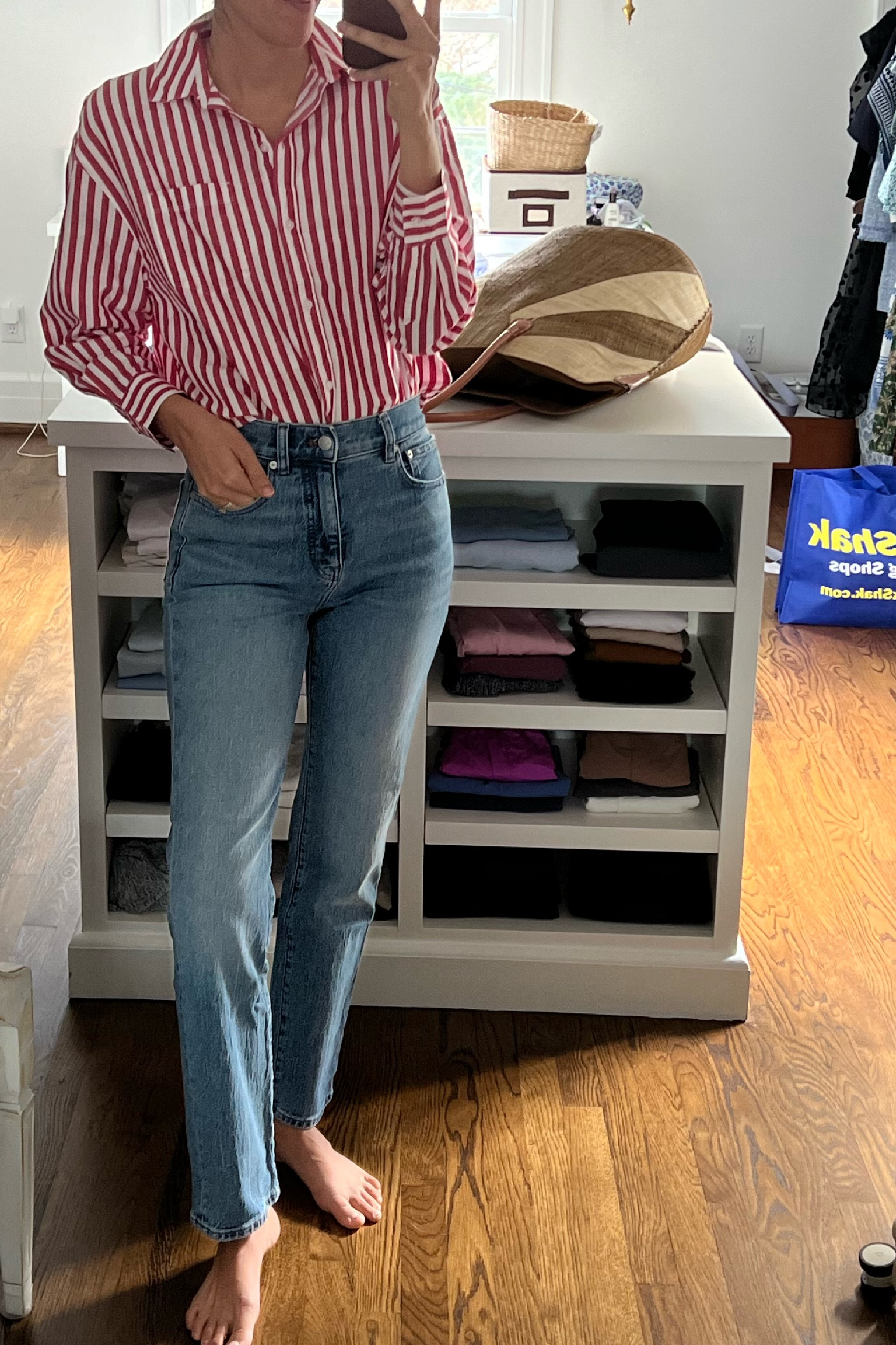 Wearing the xs in the button down (runs roomy) and the 24 in the jeans (they stretch a good bit) 

#LTKsalealert #LTKtravel #LTKfindsunder50