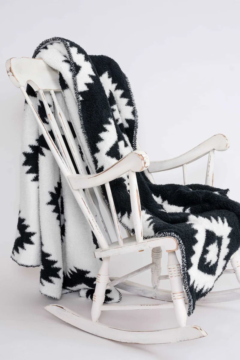 Black & White South West Extended Throw Blanket | Sunset Snuggles