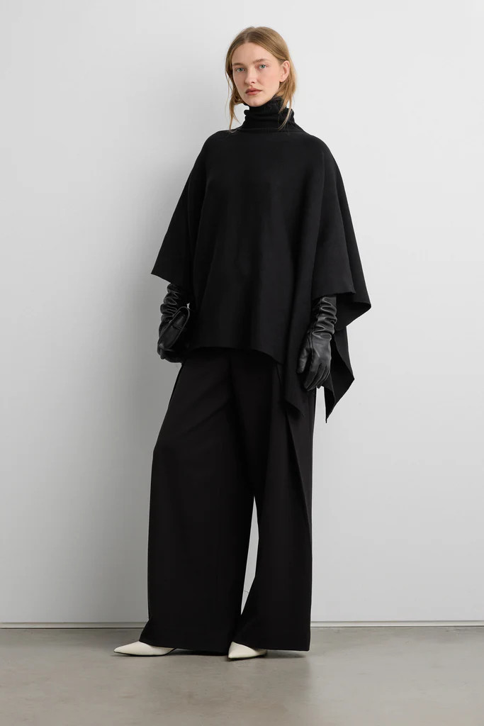 TURTLENECK CAPE | OAK + FORT