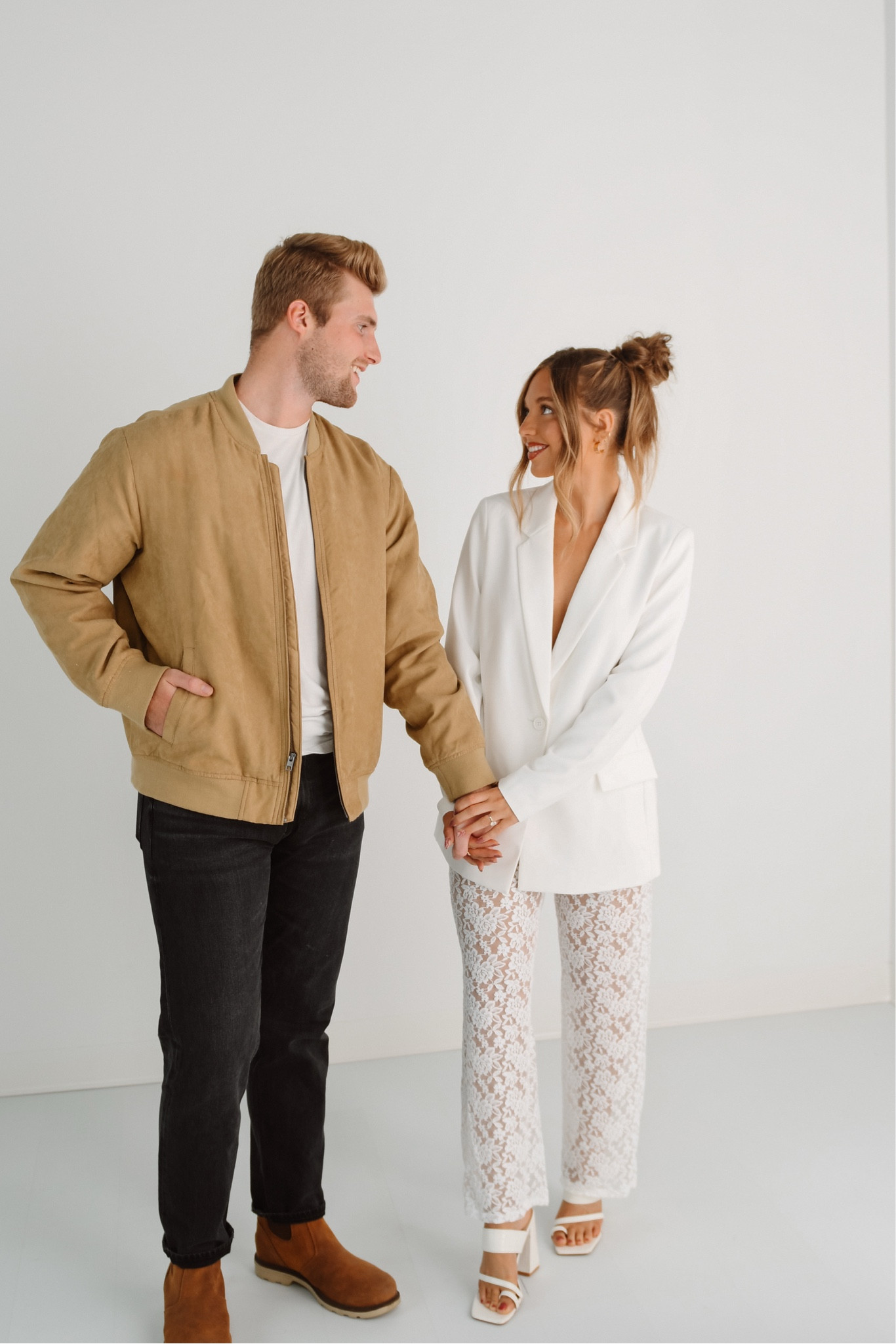 Holiday photo inspo!

Whole outfit from amazon 🙌🏽 I LOVE The Drop clothes on Amazon and this blazer is suuuuch good quality. Fits true to size, but I did get a medium (rather than a small) to make sure it would cover me!

Shane bomber is Old Navy- but last season. Linked similar & on sale ✨

#LTKSeasonal #LTKHoliday