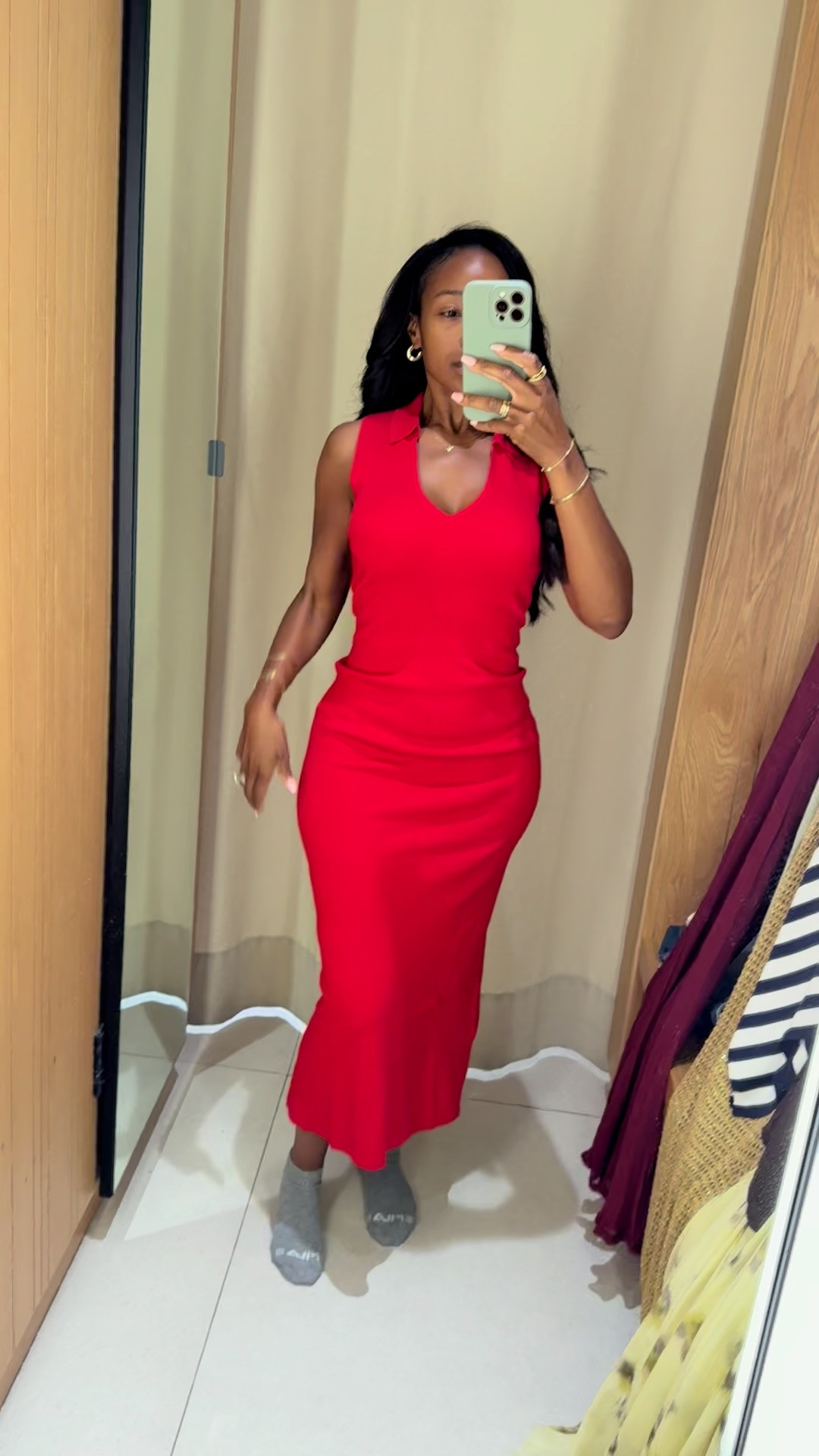 Serving fire outfits so you don’t have to do the digging—I find the fits, you get the inspo. I’m wearing size small / 6 (140 lbs, 5’4”) for reference. If you’re loving the look, drop a genuine comment below—your feedback helps more than you know! #MidsizeFashion #PlusSizeFashion #PetiteFashion #Petite #PlusSize #BlackWoman #MensOutfits #Size14 #TallWomenFashion #DressJeans #Sandals #WorkOutfit #Dresses #CountryConcertOutfit #Shoes #DateNightOutfit #Workwear #TrenchCoat