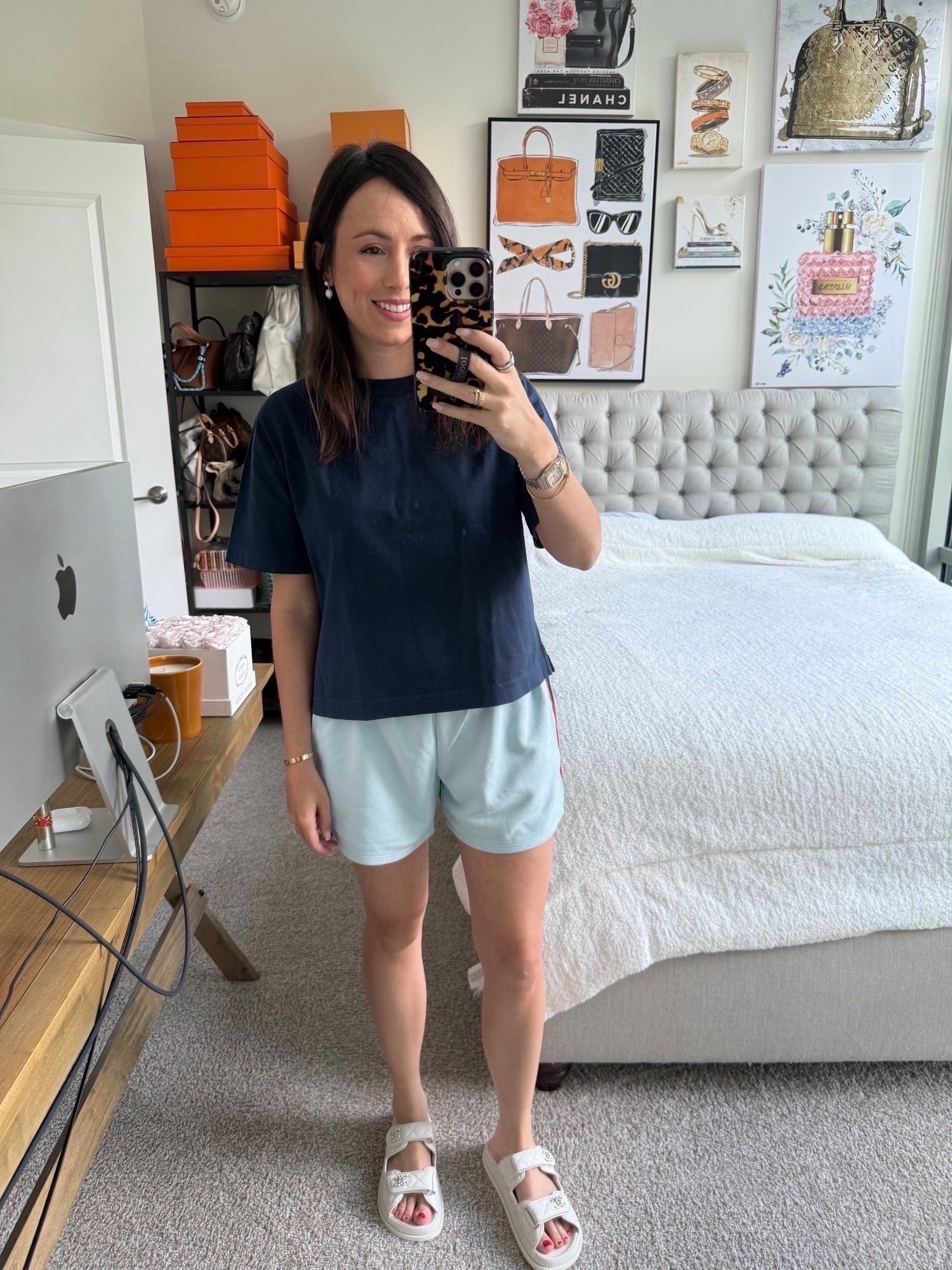 J crew navy boxy tee (small) with shorts (small)




#LTKCyberWeek #LTKGiftGuide #LTKHoliday