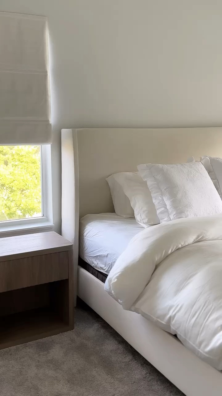 Wayfair Bedroom Best-Sellers ☁️ Shop the faves!

#LTKhome #wayfair #wayfairfinds #bedroomdecor #bedroomfurniture #bestsellers #ltkit

#LTKHome #LTKFestival #LTKmomlife