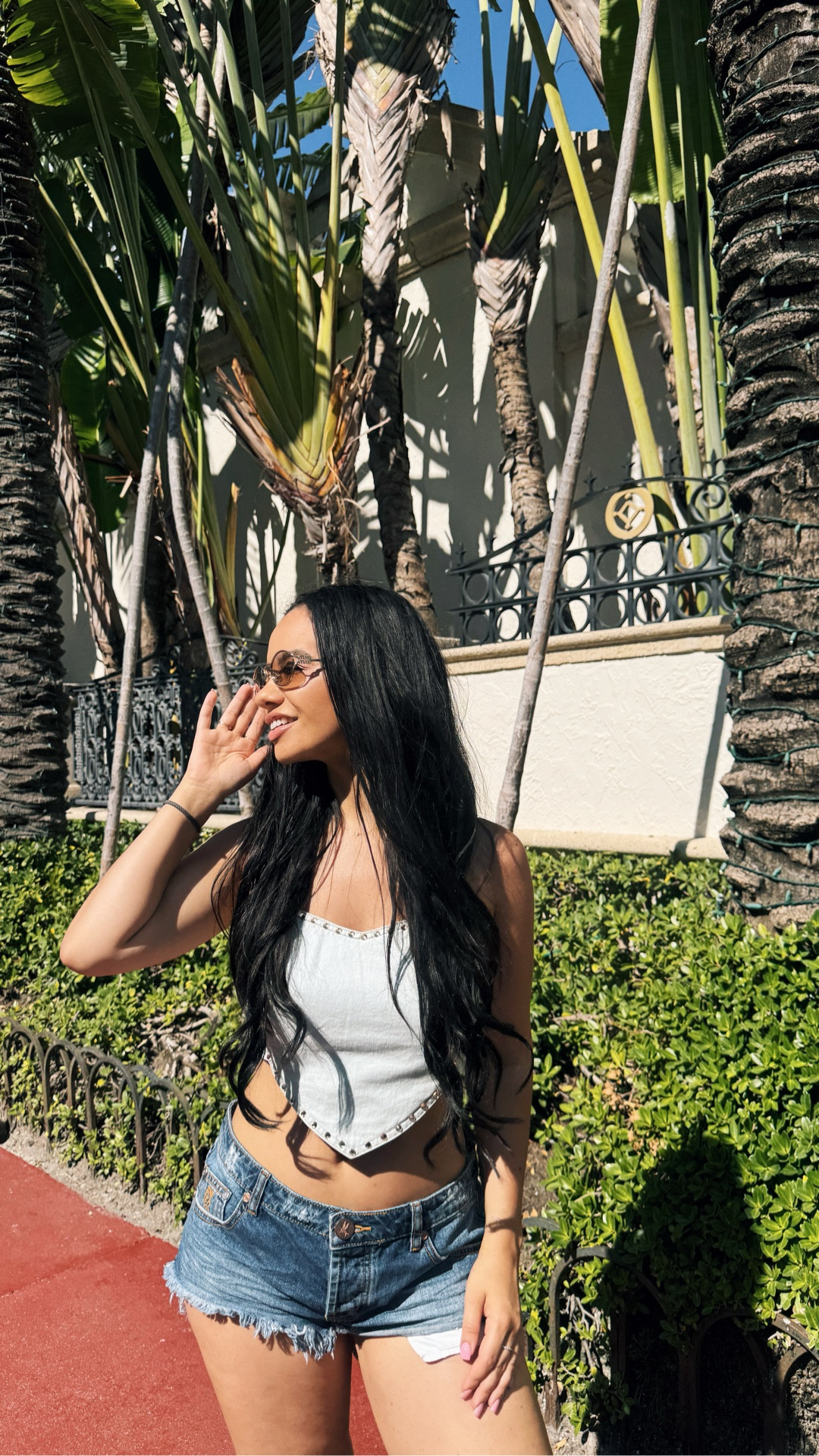 I am OBSESSED with my One Teaspoon denim sets. 🤩🩵 They totally match that comfortable lived-in feel but have the polish and confidence of a main character outfit! They are running their 🛍️Black Friday sale for up to 70% off!! Run don’t walk- it’s too good to miss!! 🤩

Size XS/S top, 26 bottoms 

#LTKSaleAlert #LTKCyberWeek #LTKFindsUnder100