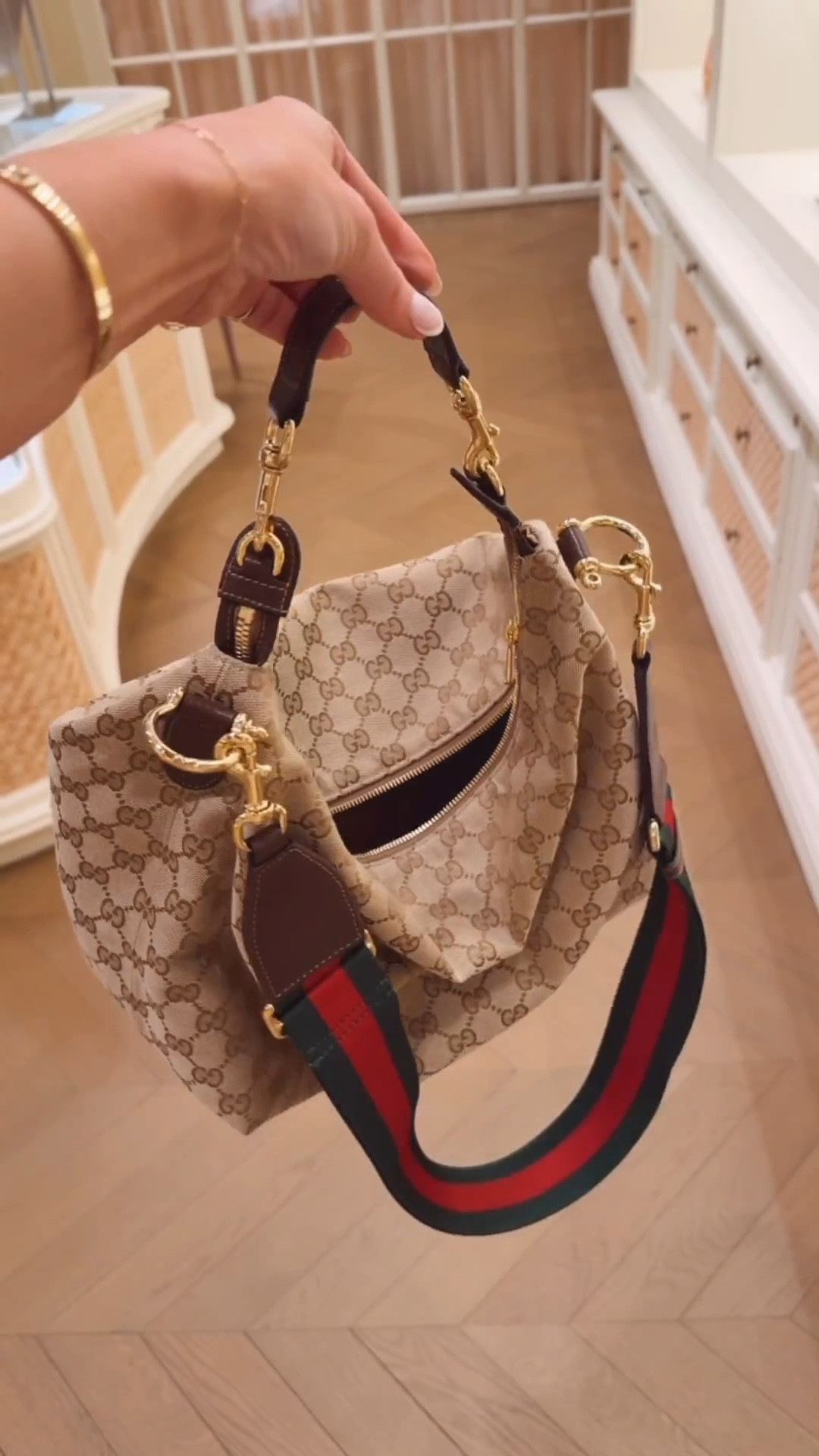 The new IT bag 😻#LTKValentine 

Follow my LTK @almost_readyblog on the @shop.LTK app to view this post and get my exclusive app-only content!

#LTKSeasonal #LTKootd #LTKWorkwear