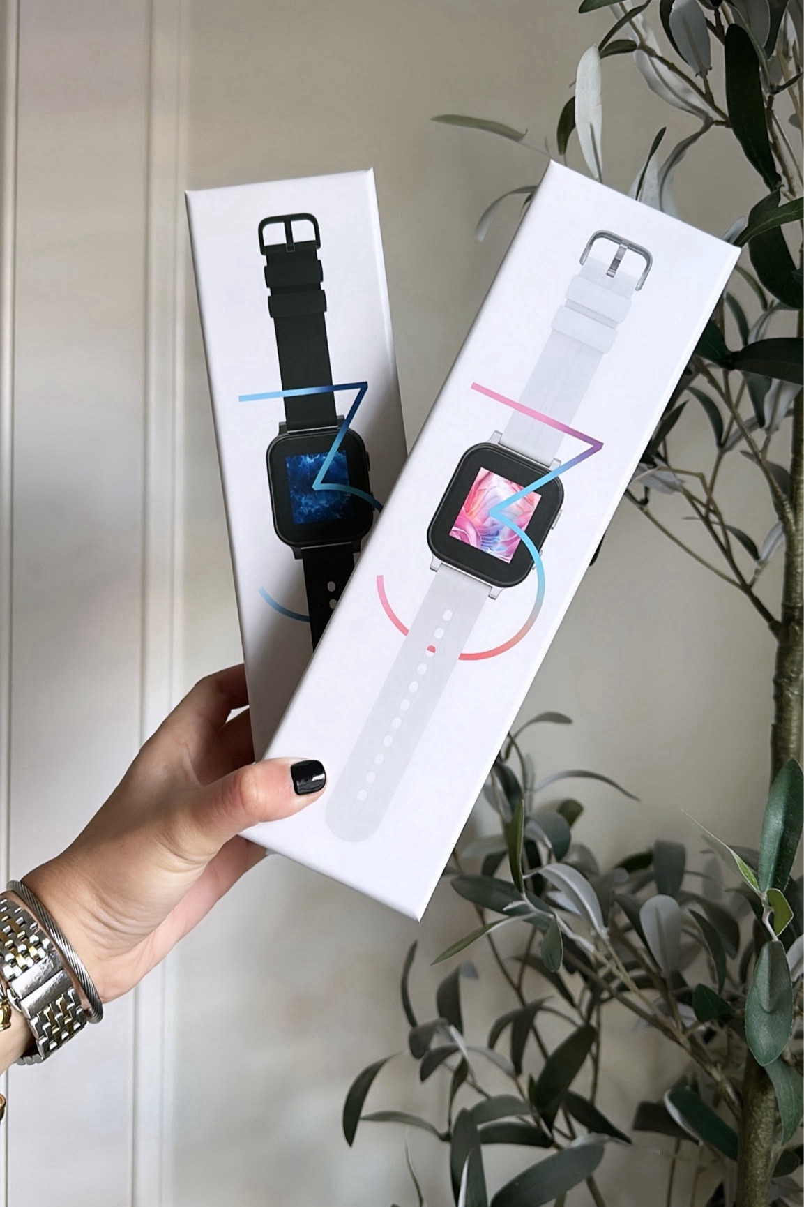 Kids gift idea 🎁 Gabb watches with parental control, gps tracker, talk to text and sos. Monthly plans start at $12 and can purchase the watch now for 55% OFF! 

#LTKHoliday #LTKkids #LTKGiftGuide