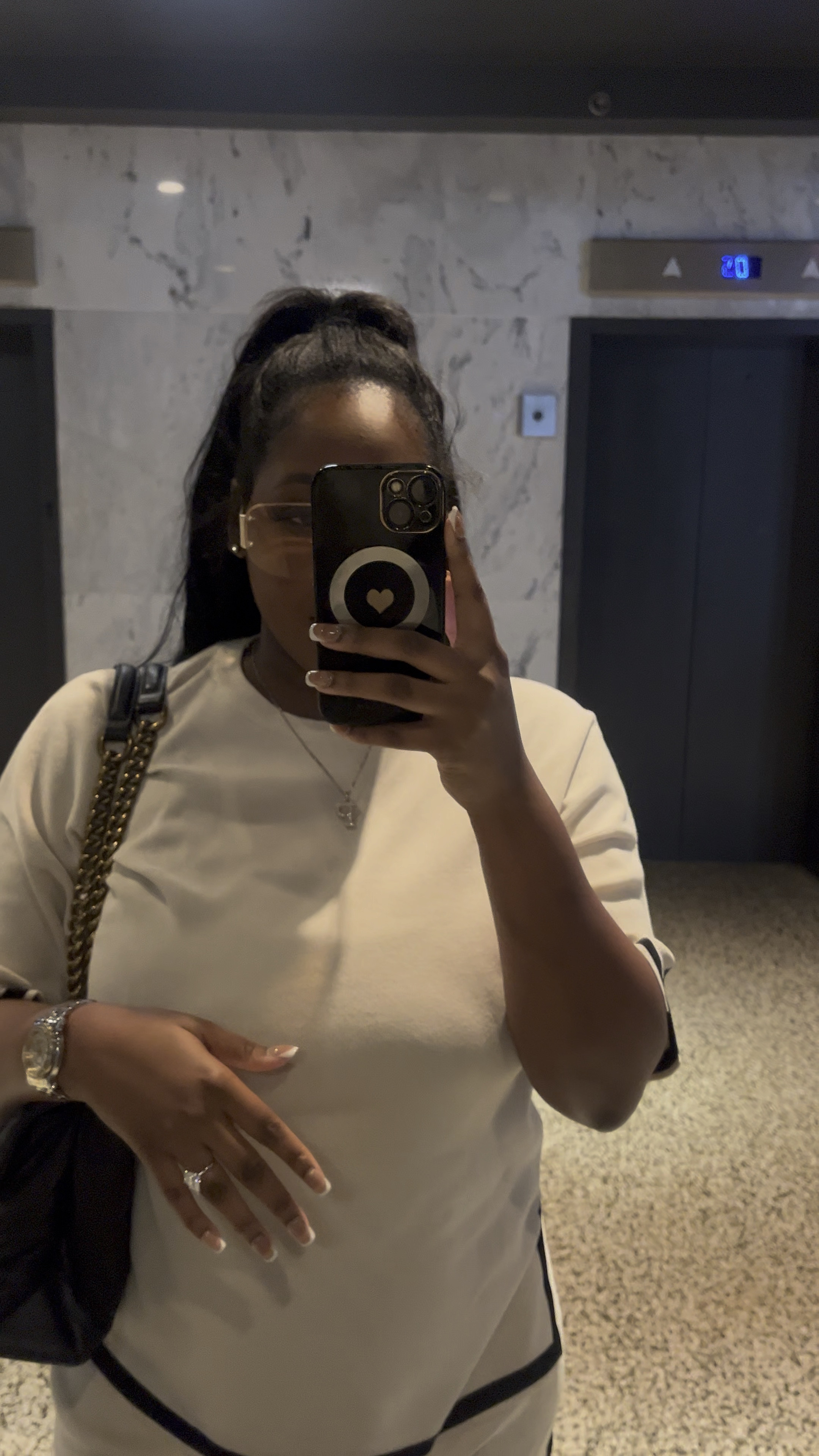 Two piece luxury set ! Comes in many other colors ! The whole look give Comfy luxury vibes ! Postpartum outfit idea !

#LTKSeasonal #LTKStyleTip #LTKSaleAlert