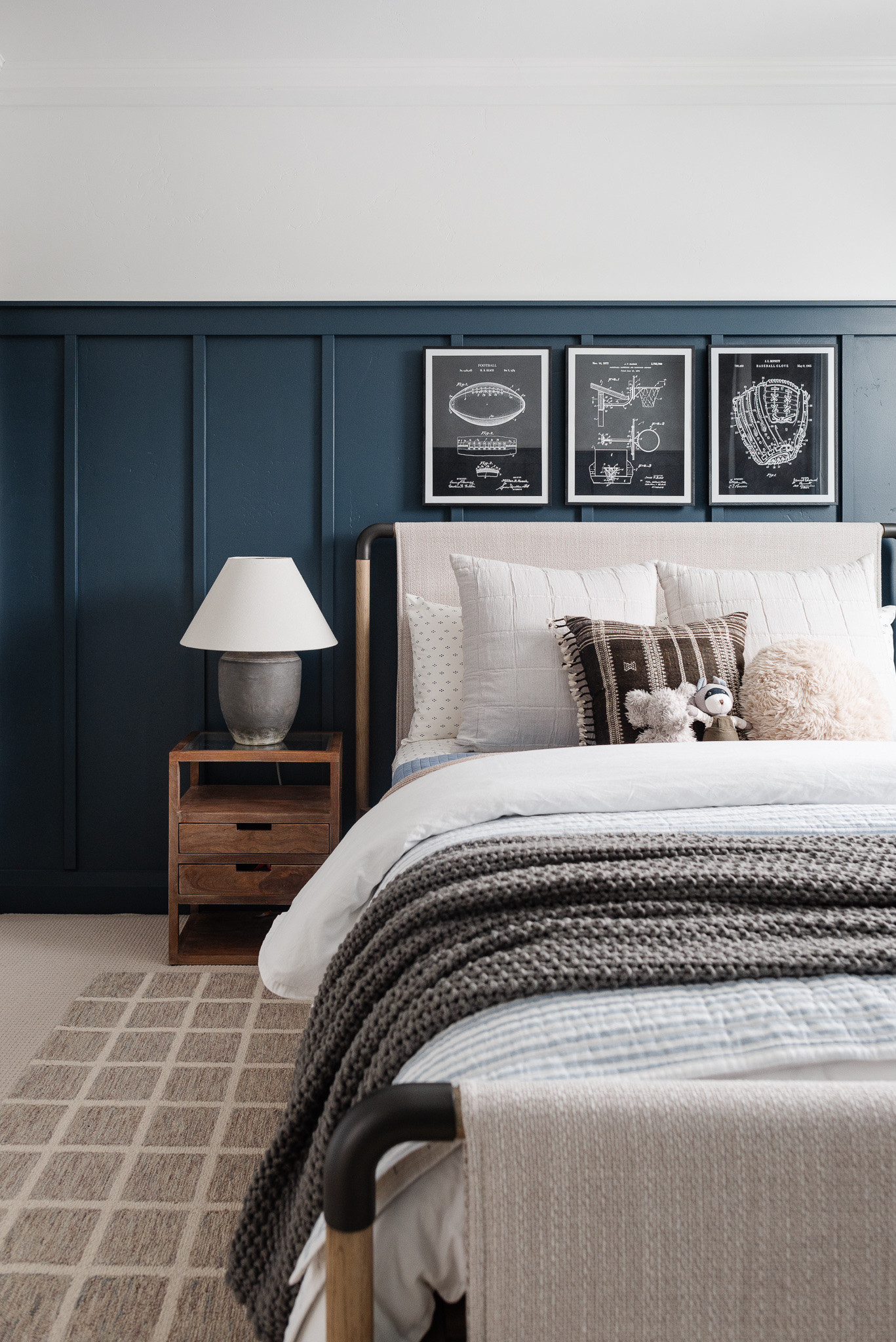 Jack’s room 💙

Boys bedroom, kids bedroom ideas, boys sports room, kids bedding, kids bed, vintage sports art, plaid rug, bedding, Anthropologie, quilt, coverlet, comforter, duvet, pillows, bedding, lamp, nightstand

#LTKHome #LTKKids
