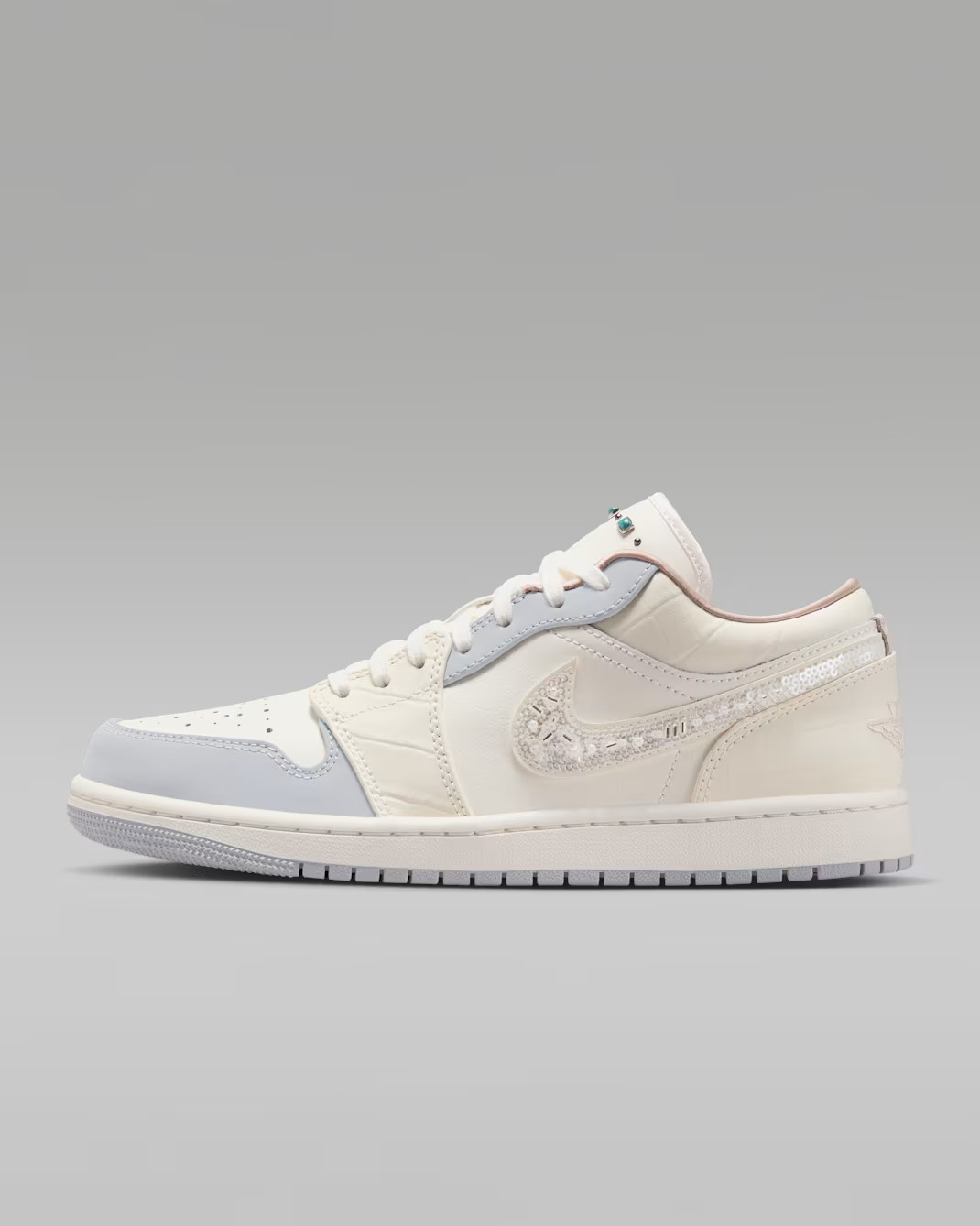 Air Jordan 1 Low Women's Shoes | Nike (US)