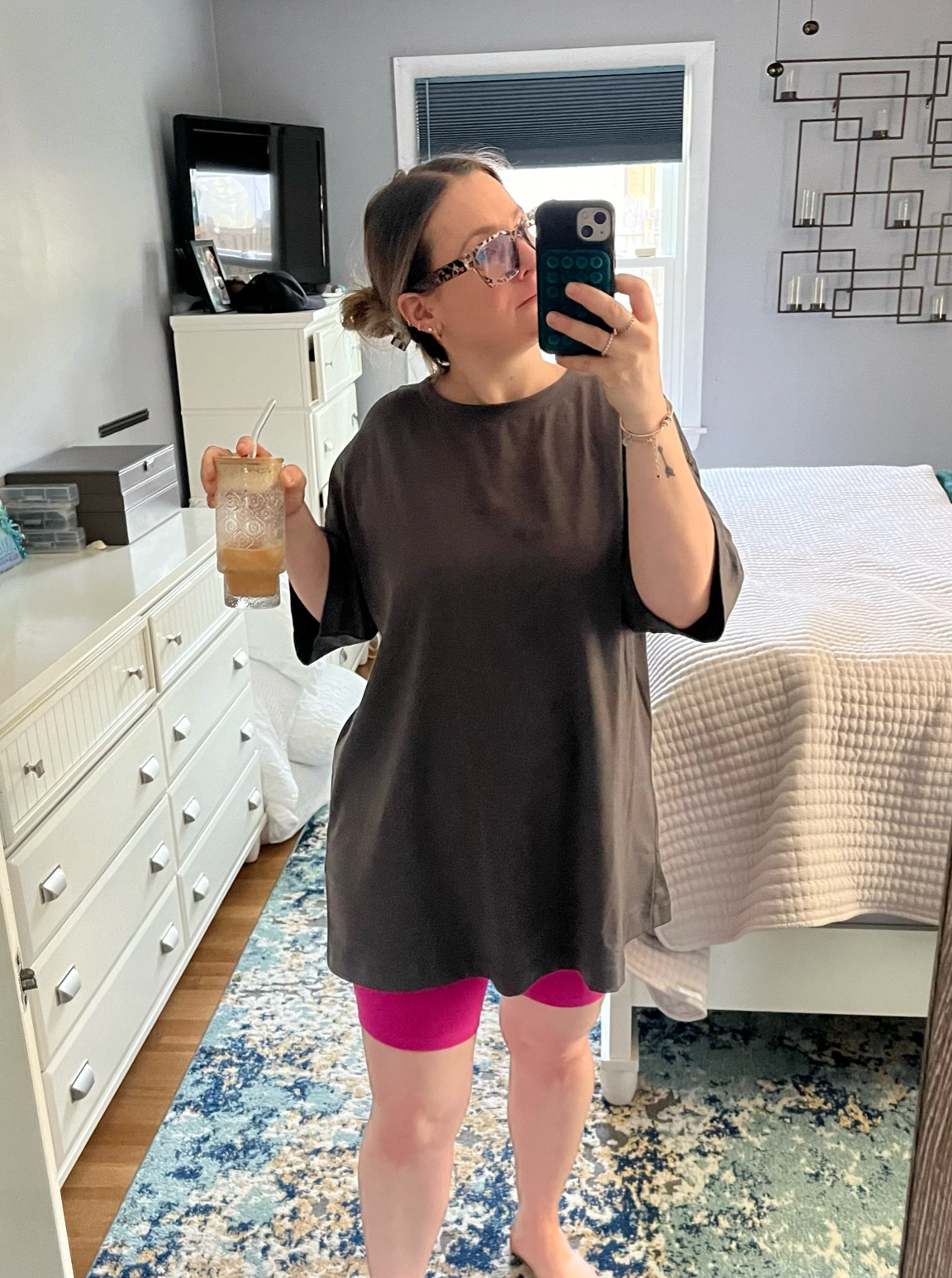 Mom outfit of the day 