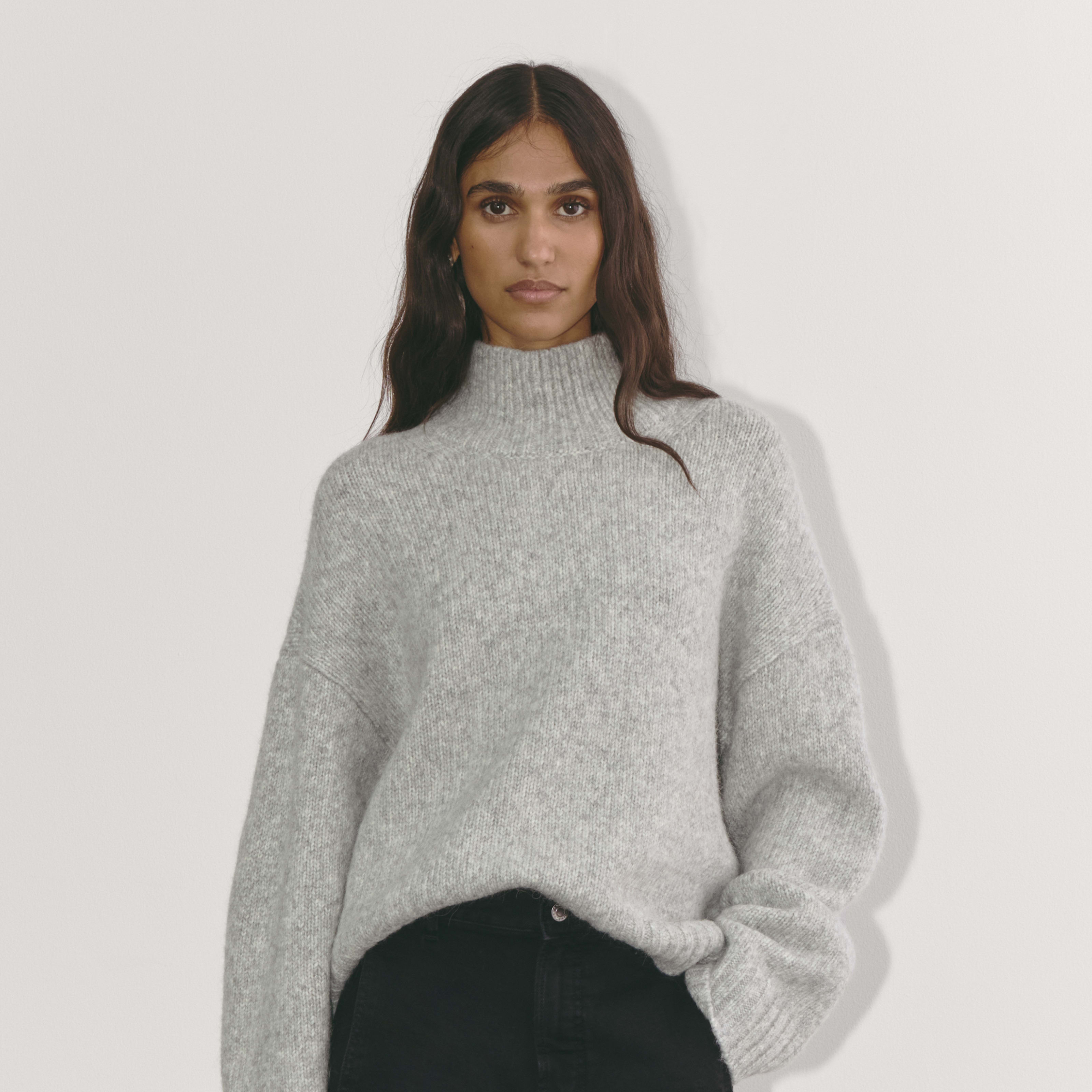 Women's Cloud Oversized Turtleneck Sweater by Everlane in Heather Grey, Size M | Everlane