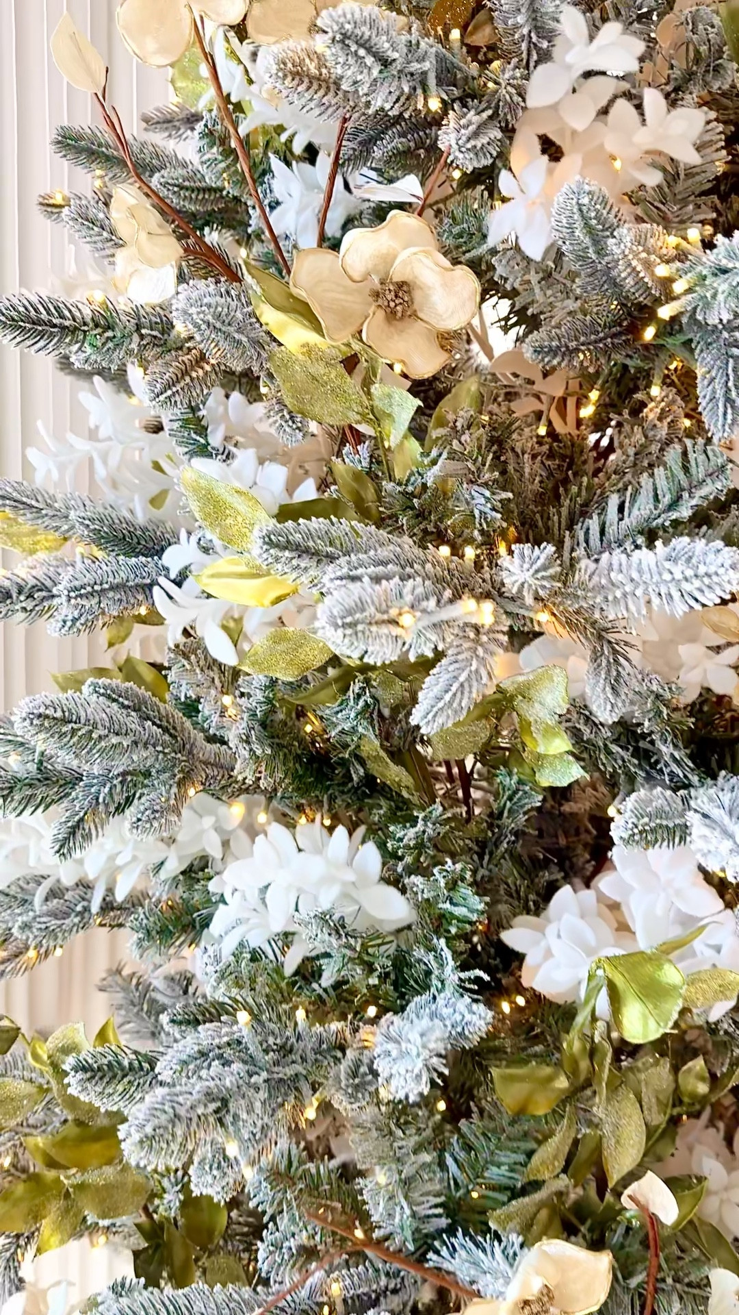 Adding seasonal stems before I begin layering ornaments 🎄

#LTKHoliday #LTKSaleAlert #LTKSeasonal