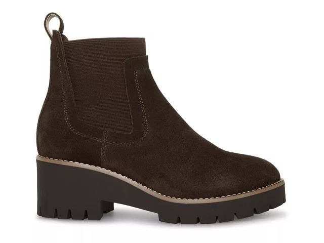 Blondo Dyme Waterproof Chelsea Boot - Free Shipping | DSW | DSW