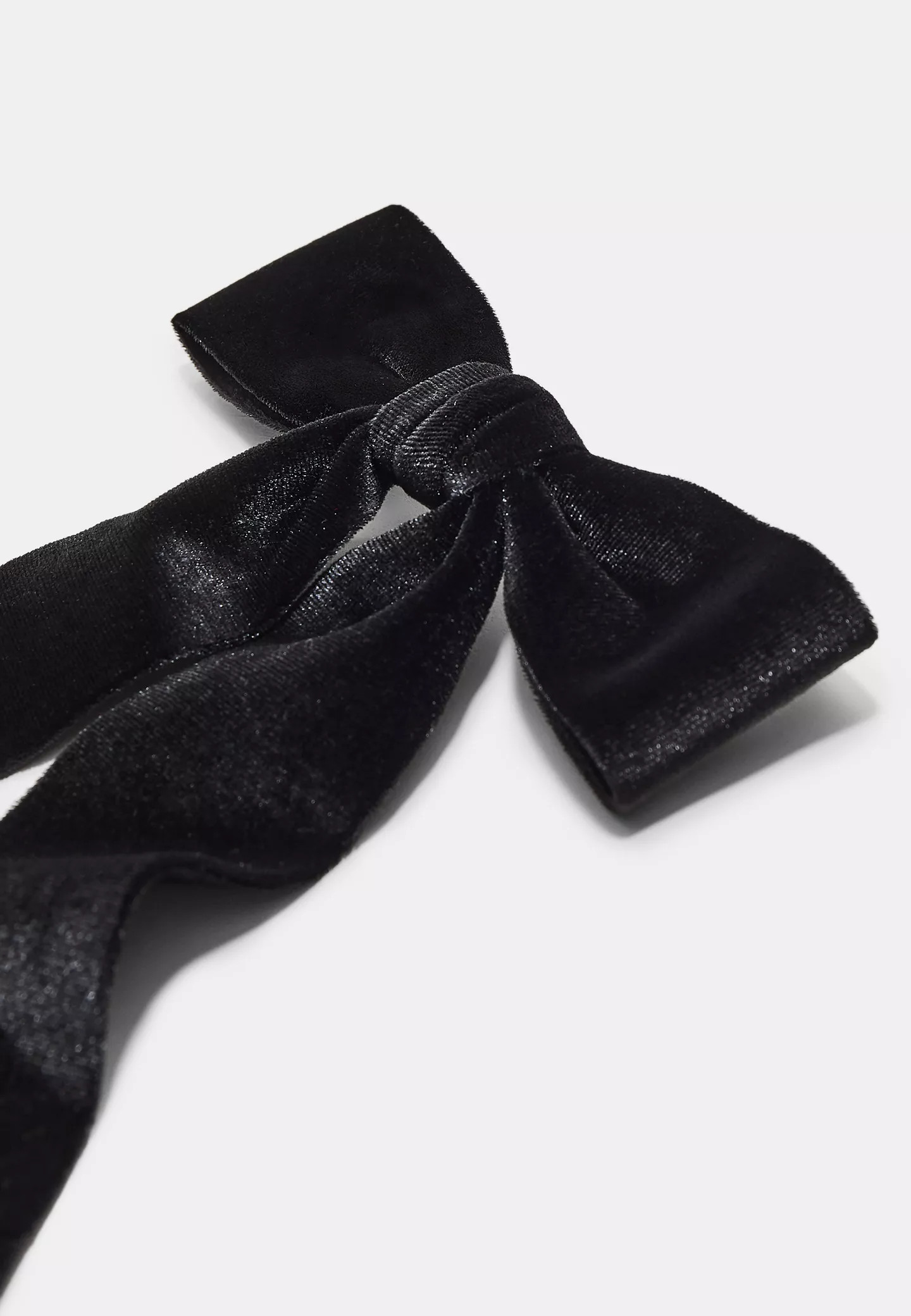 Velvet bow | Stradivarius (UK)