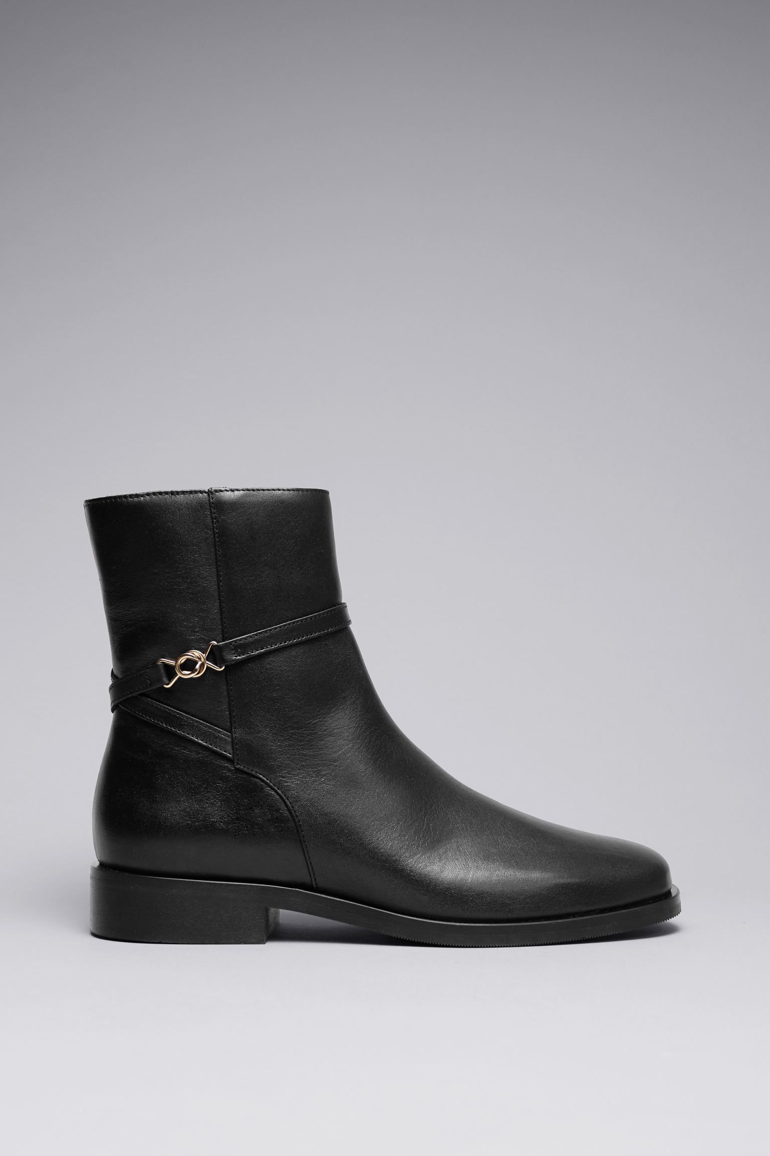 Classic Leather Chelsea Boots | H&M (UK, MY, IN, SG, PH, TW, HK)