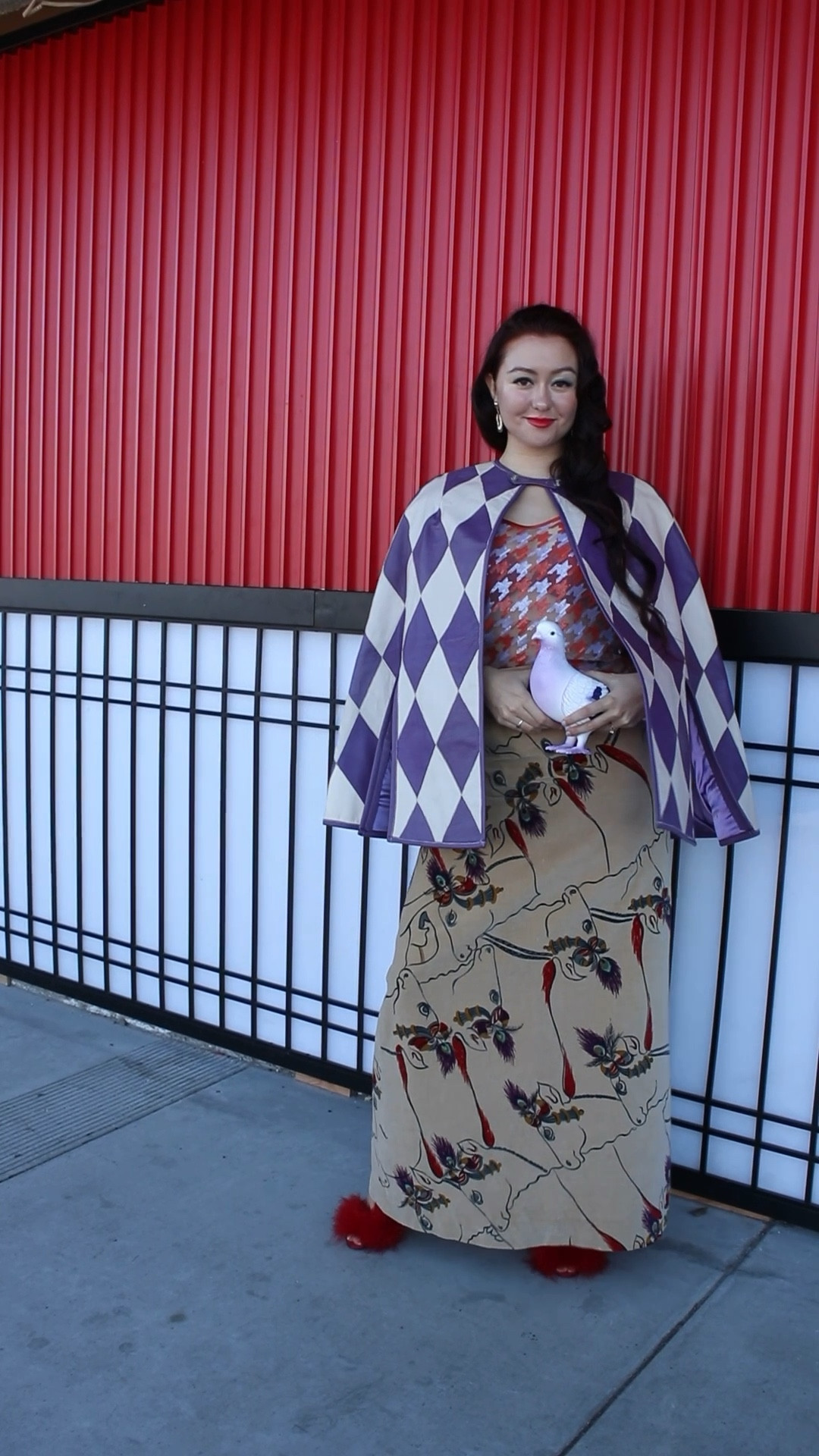 cape coat, cape, vintage, vintage clothing, vintage coat, vintage cape, etsy, etsy finds, vintage clothes for women, women vintage, 2026 fashion trends, outerwear, coat

#LTKgrwm #LTKootd #LTKSeasonal