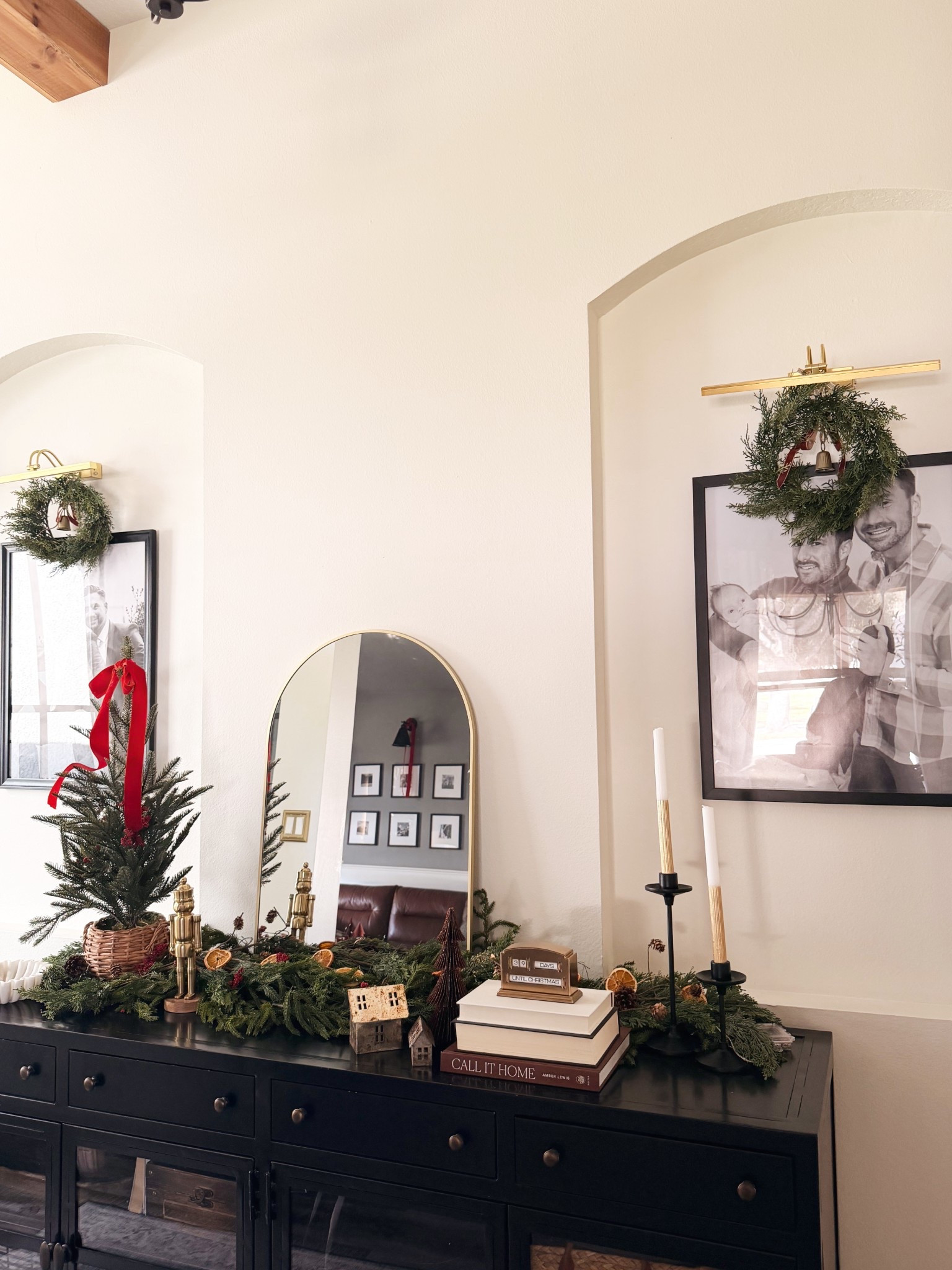 #targetchristmas #entrysideboard #thresholdbymcgee 🎄

#LTKHome #LTKFindsUnder50 #LTKHoliday