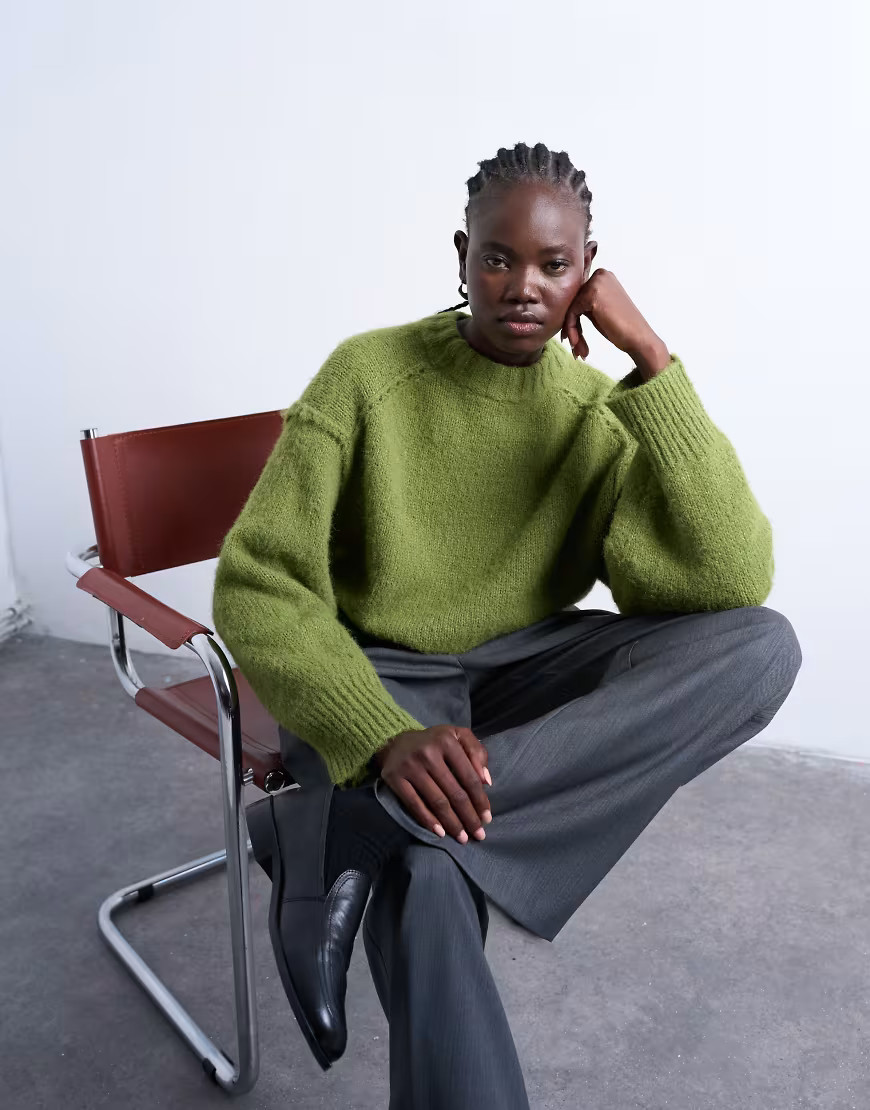 Topshop knitted wool blend fluffy exposed seam easy jumper in green | ASOS (Global)