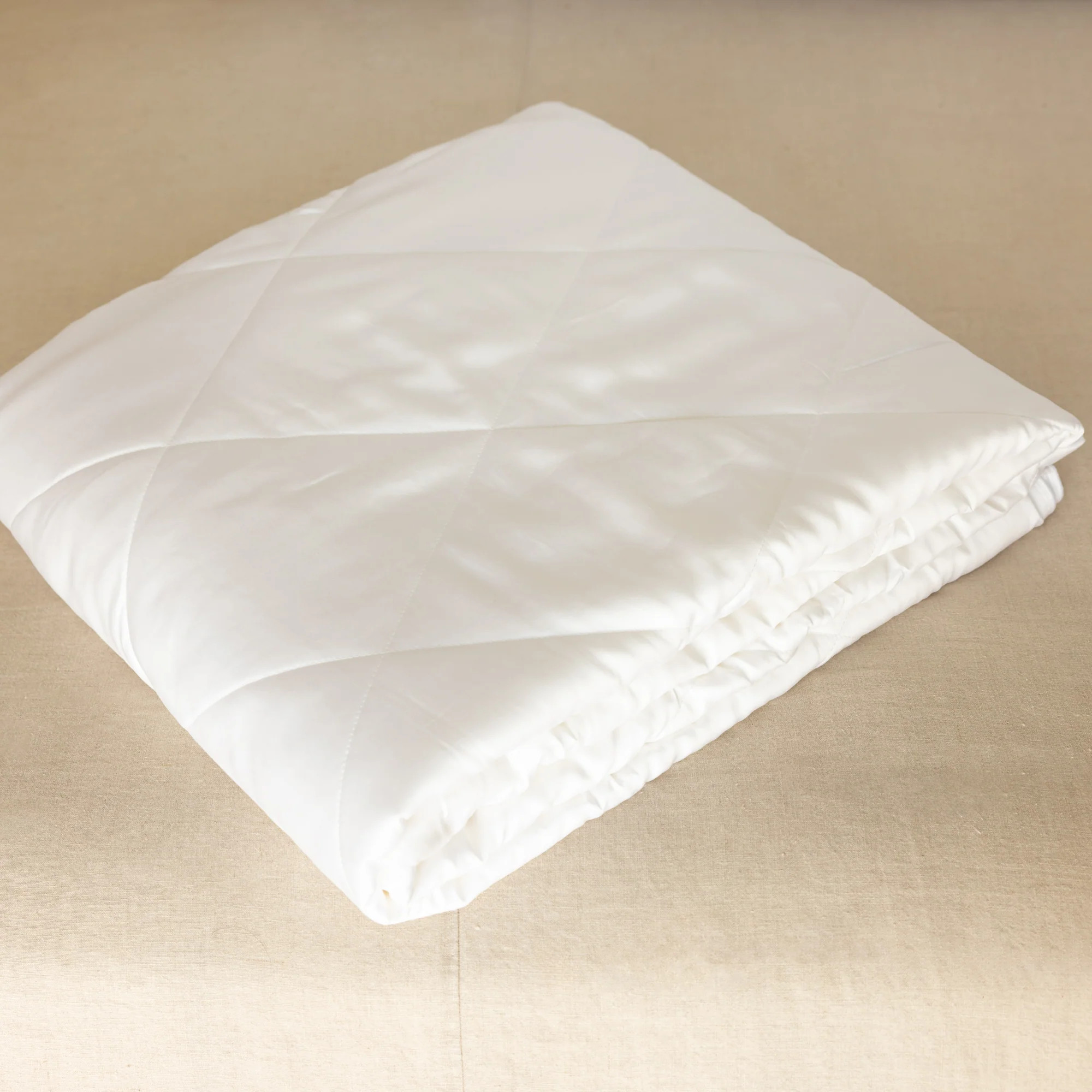 TENCEL™ Lyocell Comforter | Aeptom