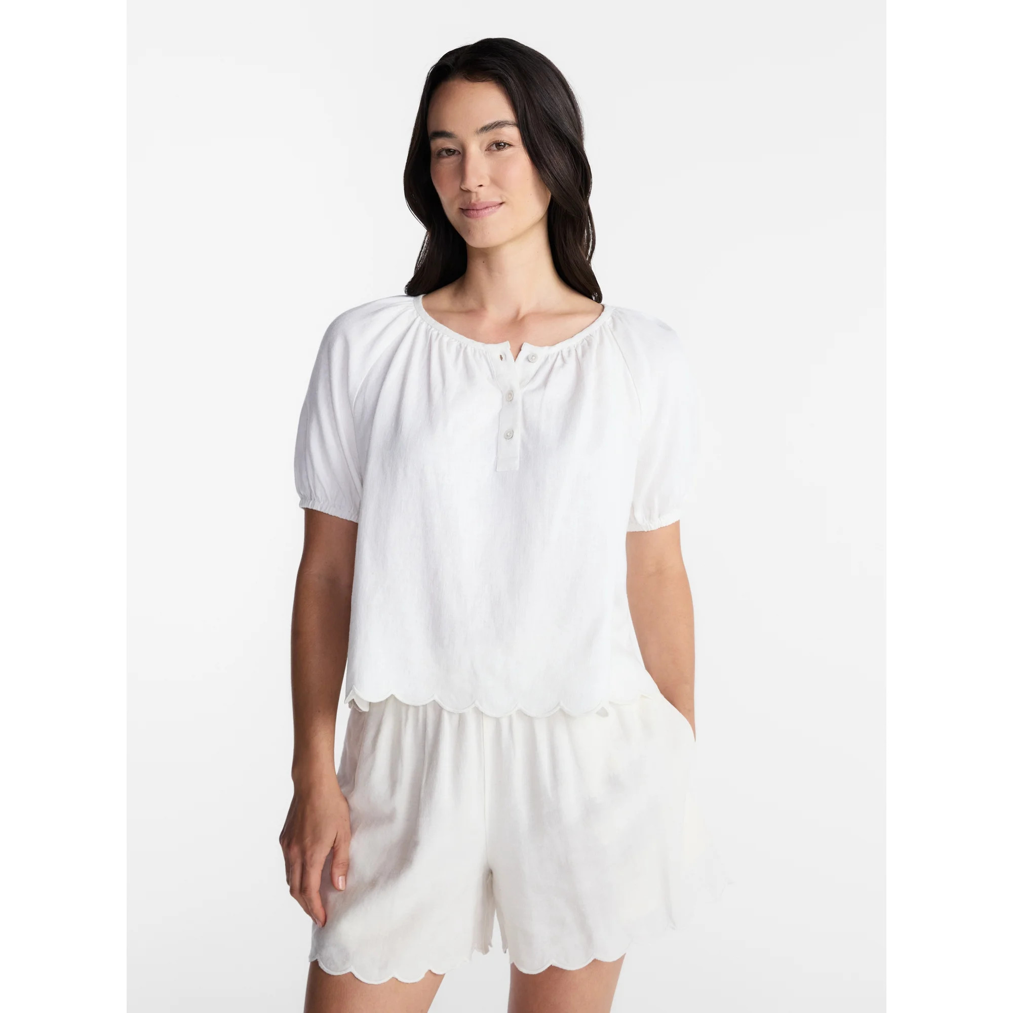 Time and Tru Women's Linen Blend Blouse with Scalloped Hem, Sizes XS-XXXL | Walmart (US)