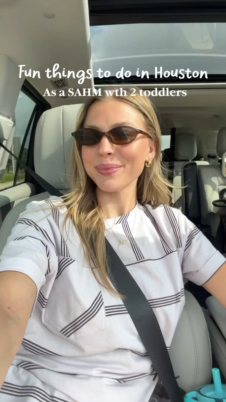 Wearing S in this lounge set! 

 #LTKootd #LTKmomlife #LTKvlog