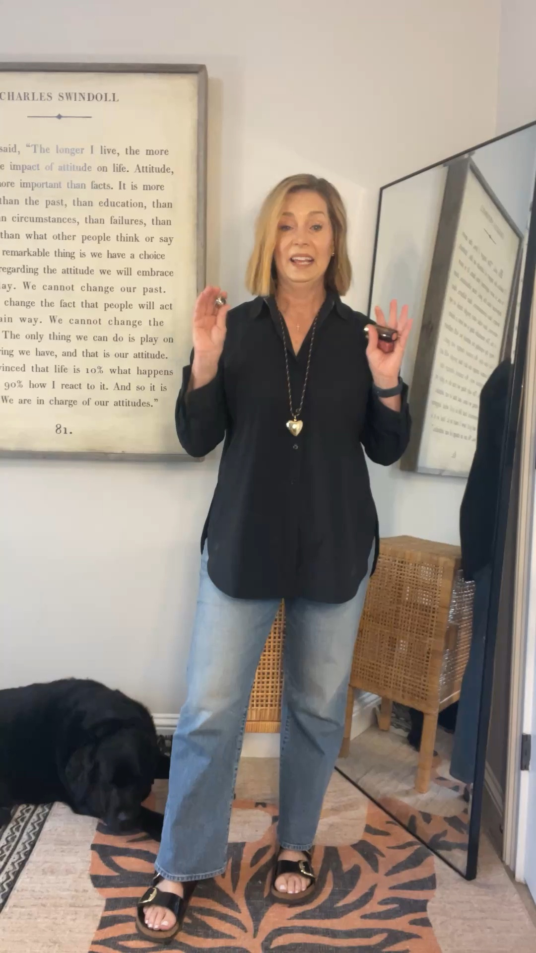 I have it in 2 colors and even 2 sizes.

#LTKOver40 #LTKSeasonal #LTKgrwm