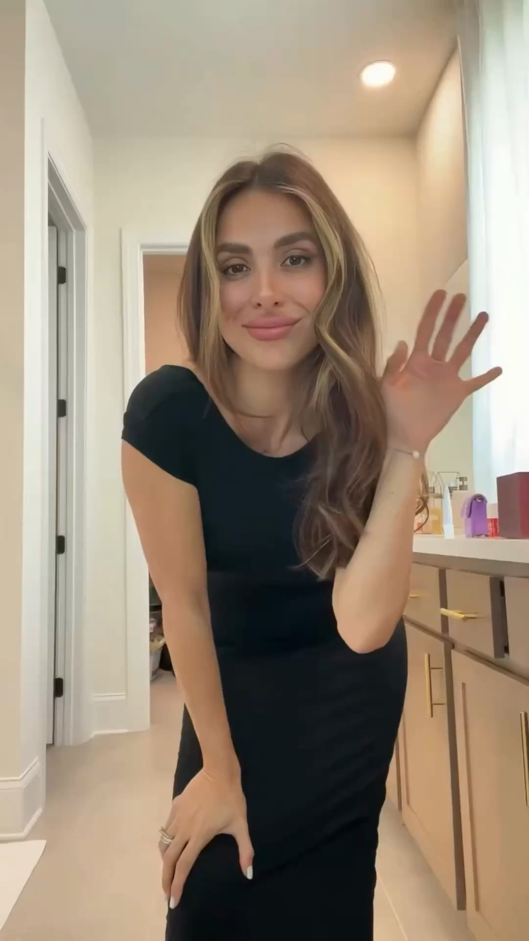 This look is in honor of my husband @hh.quintero and my incredible friends in real estate who live boldly, serve greatly, and inspire daily. ✨🤍🤩

This tee is from Quantum Leap, @kellerwilliamsrealty empowering event designed to help young adults lead lives of purpose, growth, and vision. And yes… it can totally look elevated. 🤩✨

Style Tips to Elevate a T-Shirt:

✨Mix structure with softness. A sharp blazer + wide-leg trousers = instant polish.

✨Let your shoes speak. Statement boots make even a basic tee runway-ready.

✨Play with metals. Gold and silver together? It adds depth and versatility.

If you’ve never heard of Quantum Leap, I highly recommend looking it up, it’s a life-changing experience for young leaders with big dreams.✨ 

Final tip:

When your clothes carry meaning, build the outfit around that energy. Style with intention, wear with pride.✨🤍



#GRWM #KWStyle #QuantumLeap #KellerWilliams #ChicWithPurpose #StyledToInspire #FashionMeetsImpact #luxuryrealestate