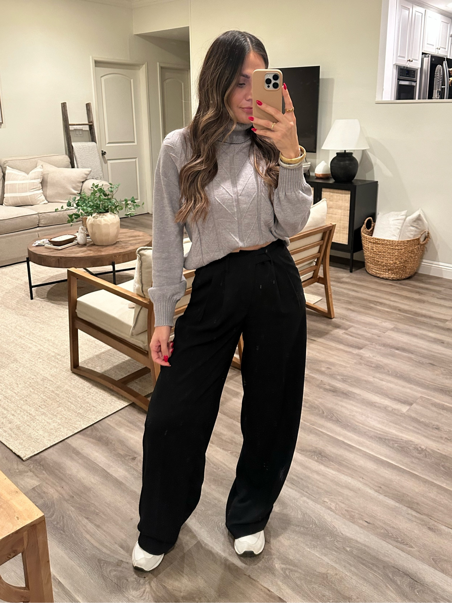 Casual dinner outfit 

#LTKSeasonal #LTKU #LTKMostLoved