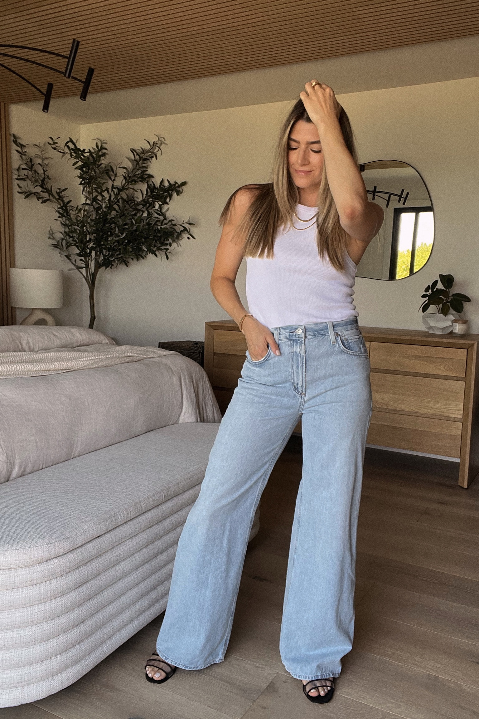fave denim 6 of 6 — “the paloma” // this pair is so comfy and gives all the trouser vibes 

#LTKFind #LTKstyletip #LTKshoecrush