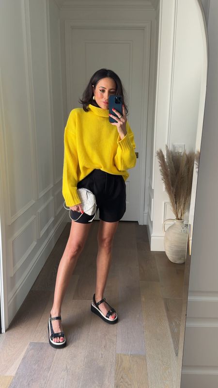 Loving yellow for spring and this cashmere sweater is from the Solids and Stripes Sofia Richie Grainge collection! 


#LTKVideo #LTKover40 #LTKSeasonal