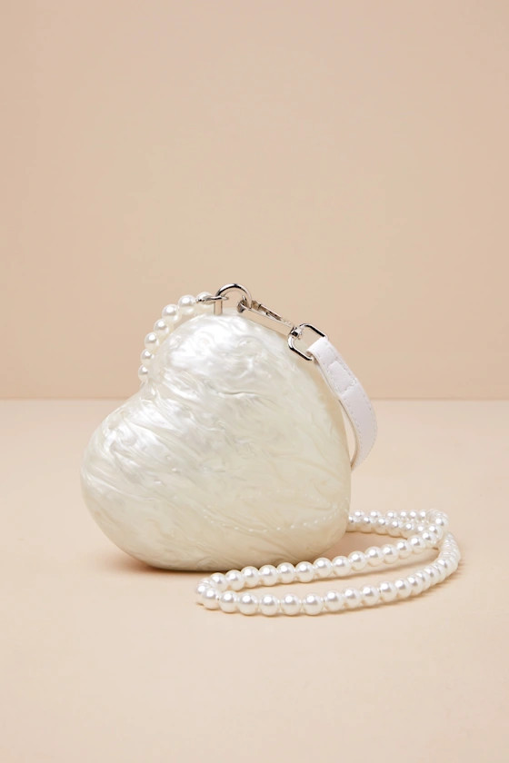 Corvana White Marbled Heart Hard Case Clutch | Lulus