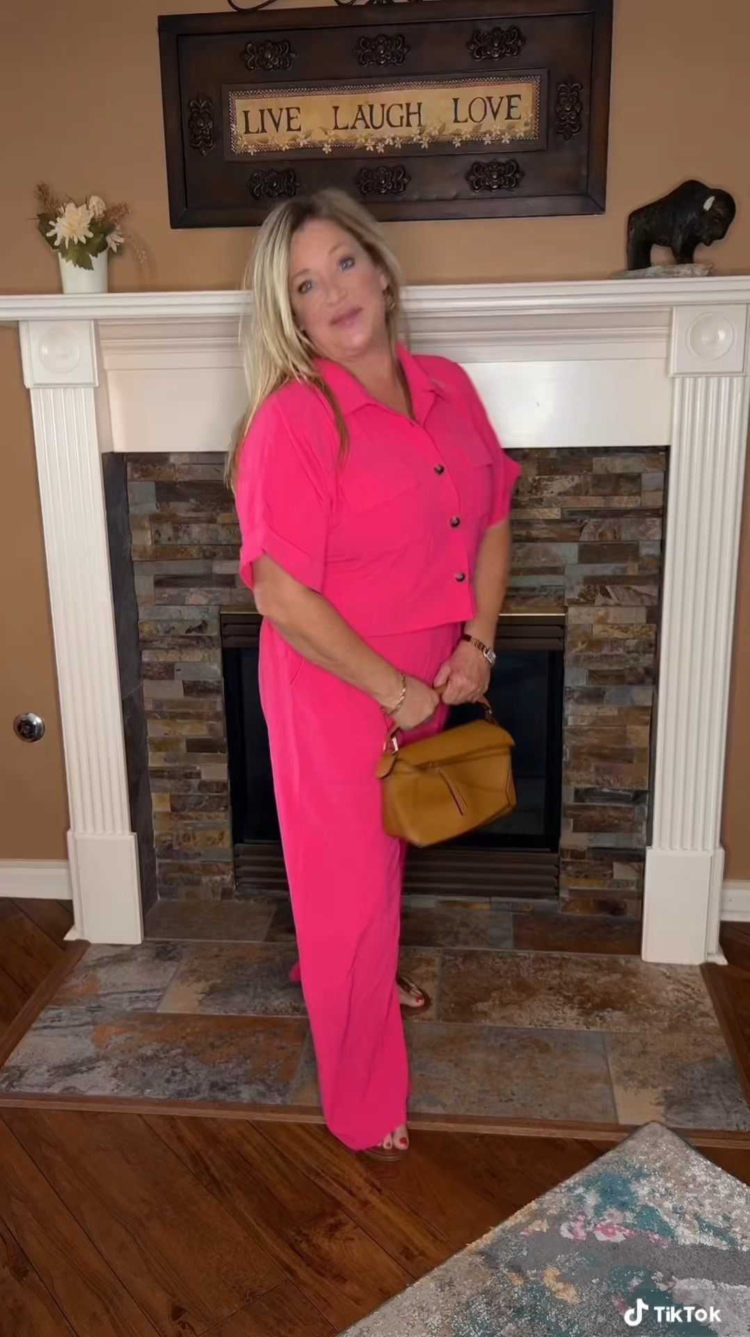 Loving this set.
Size Lg
Bag is real leather
Option box24cm Brown
Sandals I wear US8 ordered Euro 39 perfect fitt

#LTKVideo #LTKItBag #LTKShoeCrush