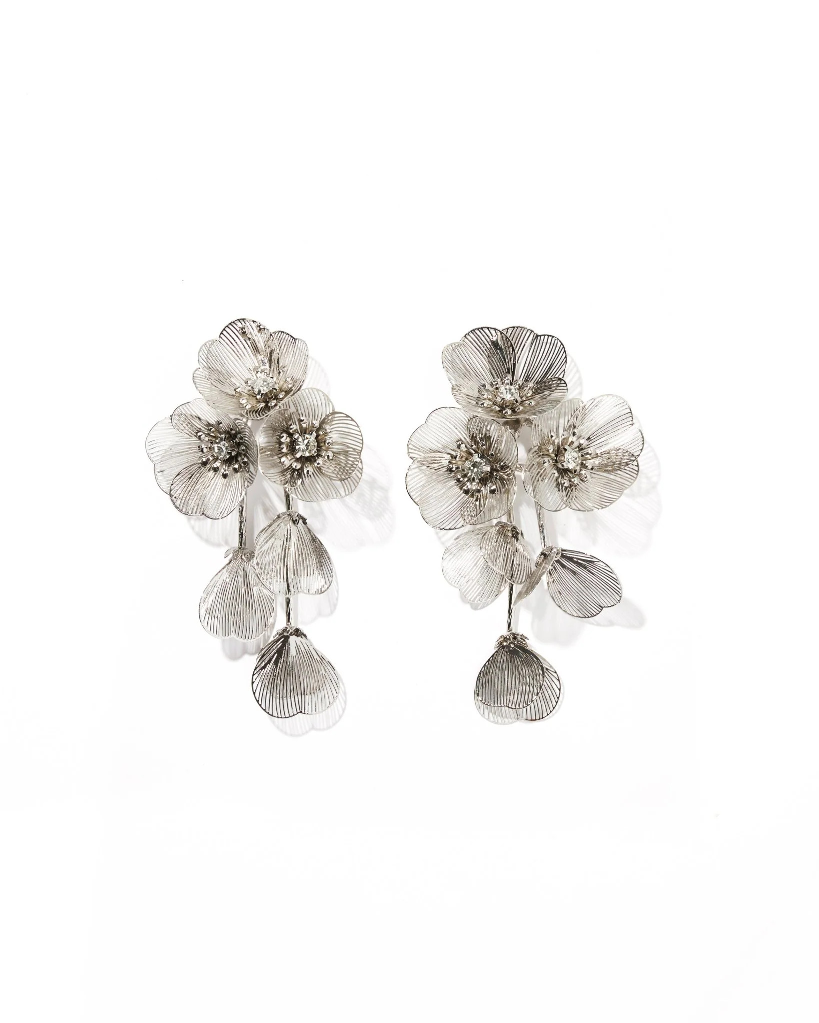 Audrey Flower Statement Earring - Silver | LINNY CO LLC