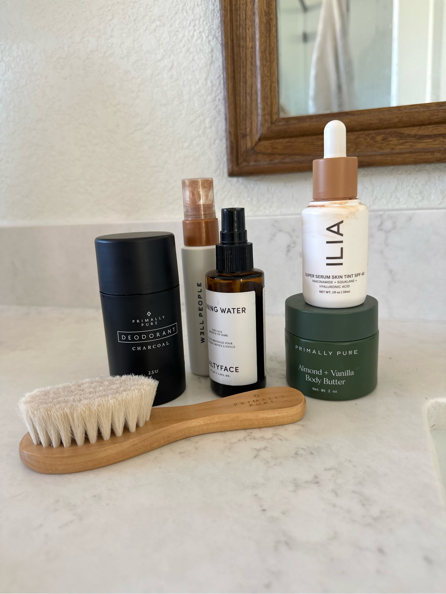 Code Hayley10 for 10% off all Primally pure 

Code HayleyLombard for 10% off salty face tan (not on LTK)

Shade Matira for the ilia skin tint 