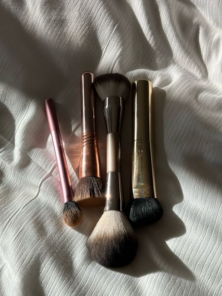 Makeup Brushes!
Dibs Brush - code KATHLEEN
Tarte Brush - code KATHLEENPOST 

#kathleenpost

#LTKbeauty #LTKstyletip