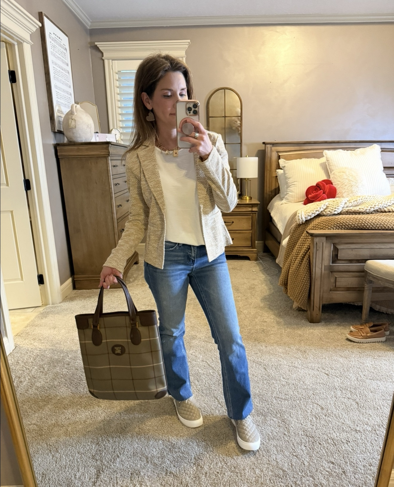 Love these neutral business casual looks🤍
Wearing an XS in top and jacket and 25 in jeans 
5’1
@maurices 

Crazy Busy Mama 

#LTKPetite #LTKOver40 #LTKFindsUnder50