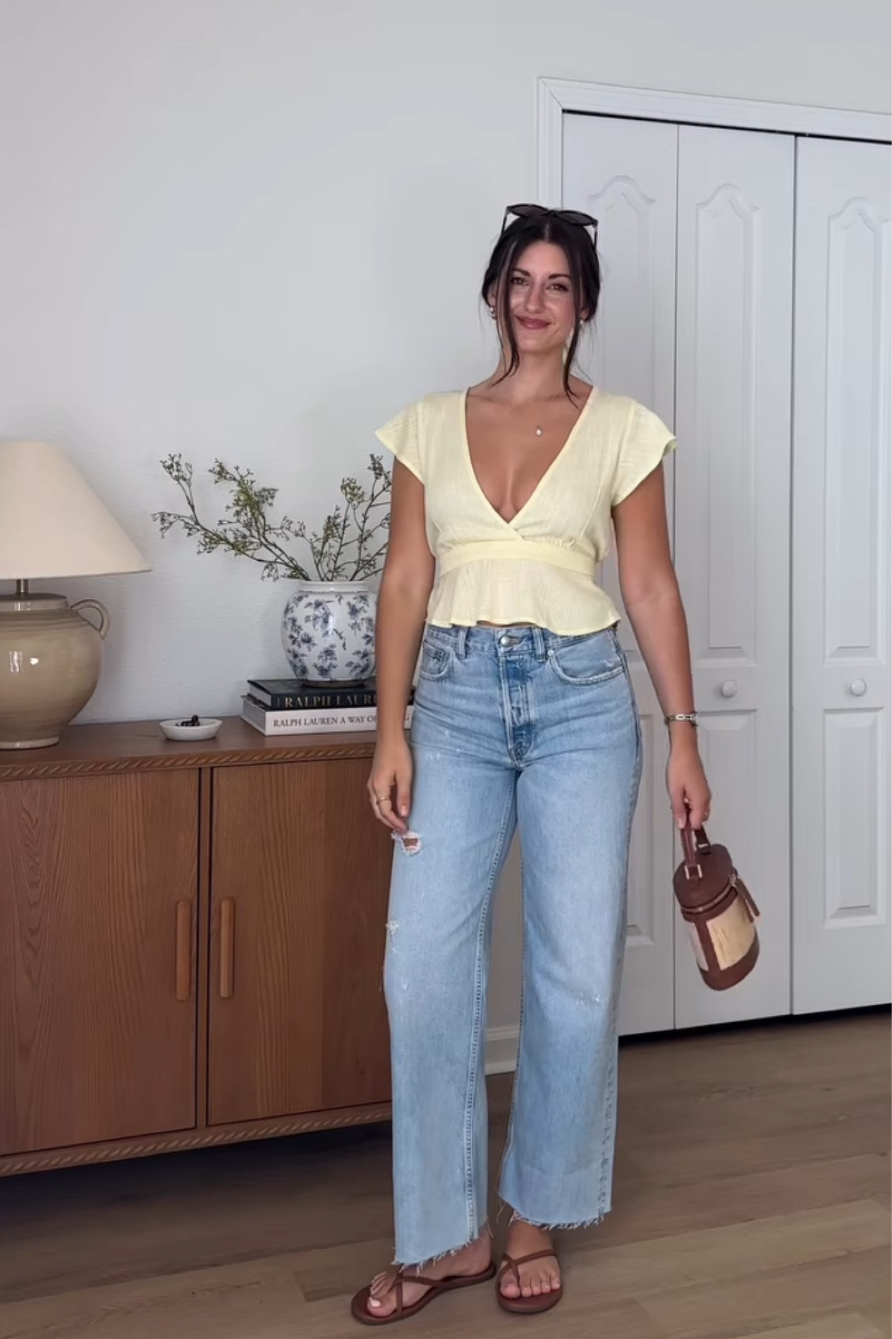 Perfect Casual Summer Outfit💐



Cute Summer Outfit Idea, Summer Tops, Best Jeans, Cute Summer Purse, Sunglasses, Brunch Outfit, Affordable Fashion

#LTKStyleTip #LTKSeasonal #LTKSummerEdit