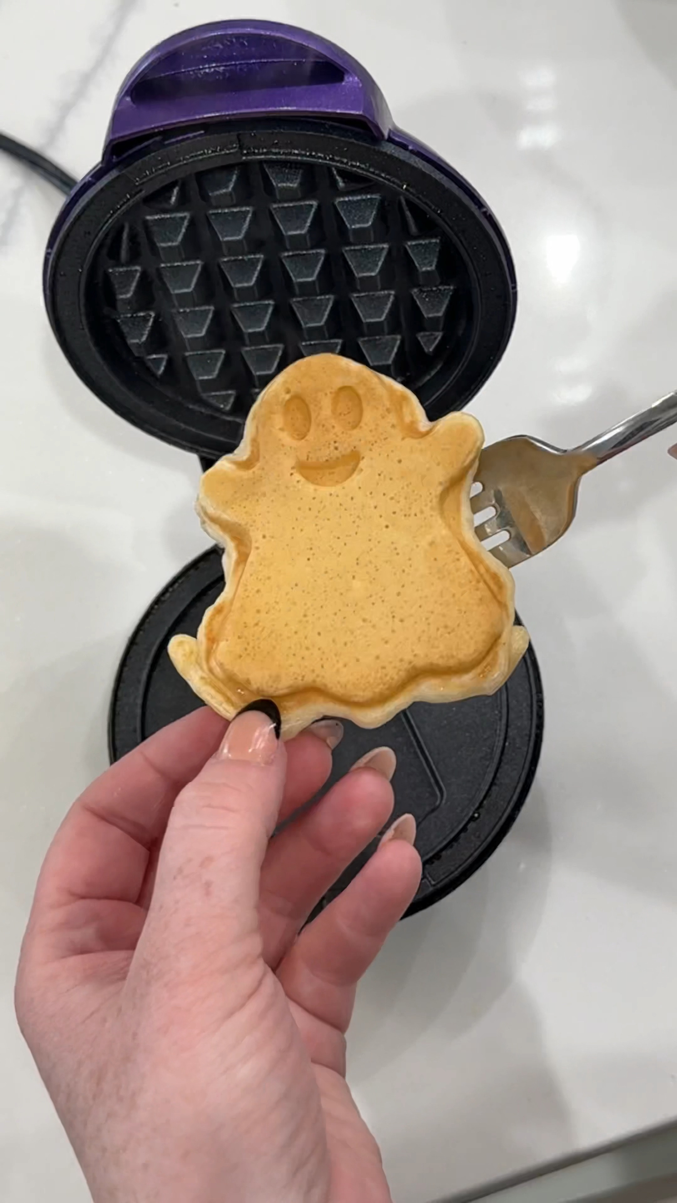 Ghost waffle pancake makers | spooky breakfast 

#LTKHoliday #LTKHalloween #LTKKids