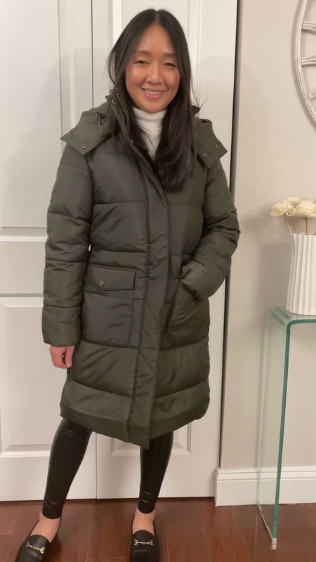 #WalmartPartner #WalmartFashion @walmartfashion 

$59.99 puffer coat in size S and the color Loden. Size S was a bit too big on me and I wish they had size XS. I'm 5' 2.5" and 115 pounds. 

Available in 5 colors.


#LTKsalealert #LTKSeasonal #LTKunder100