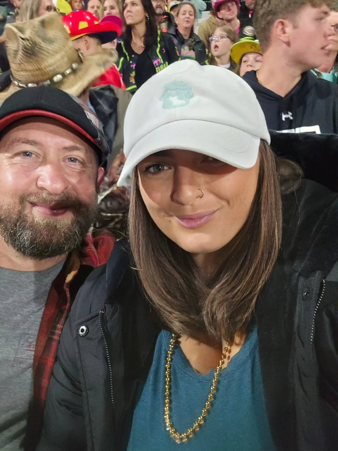 Throwback to when we watched @thepartyanimals win the whole thing and I pretended I wasn’t secretly there for the chaos🐵🥳

#bananaball #savannahbanana #thepartyanimals #SavannahLife

#LTKootd #LTKActive #LTKdayinmylife